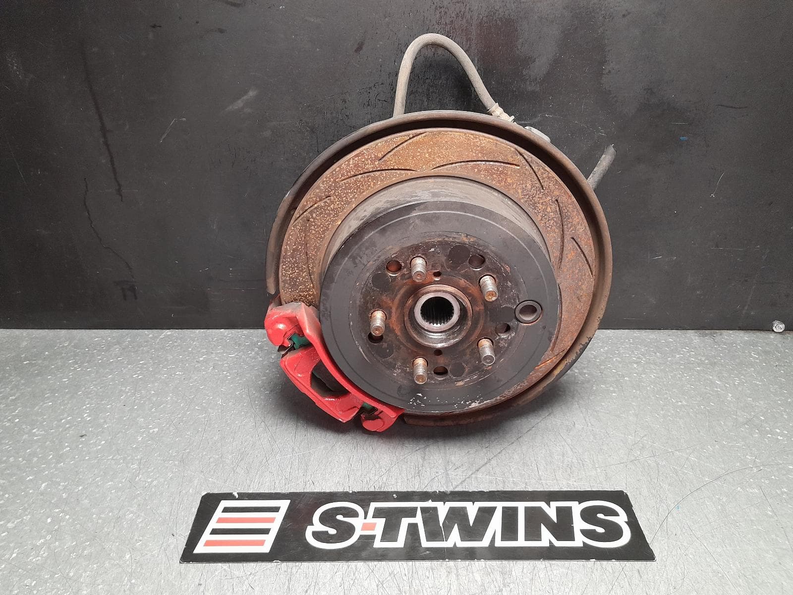 Used auto part listing image: 2011 SUBARU IMPREZA RIGHT REAR HUB ASSEMBLY G3, WRX, TURBO, ABS TYPE, NON WIDE BODY TYPE (VIN JF1GE/JF1GH) 04/07-12/13 0000365018