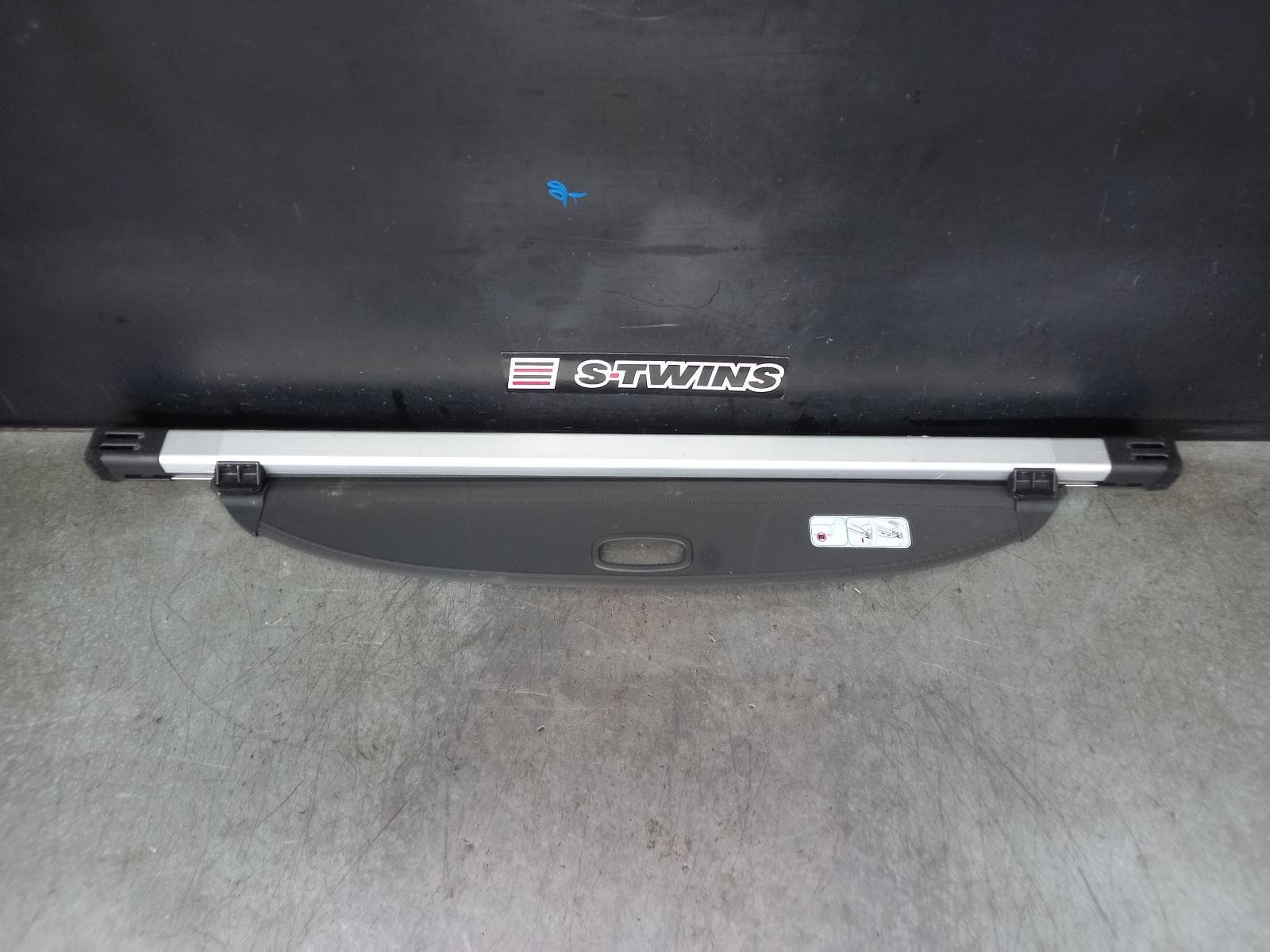 Used auto part listing image: 2018 HYUNDAI TUCSON PARCEL SHELF CARGO BLIND CARGO BLIND, TL, 06/15-01/21 0000362521