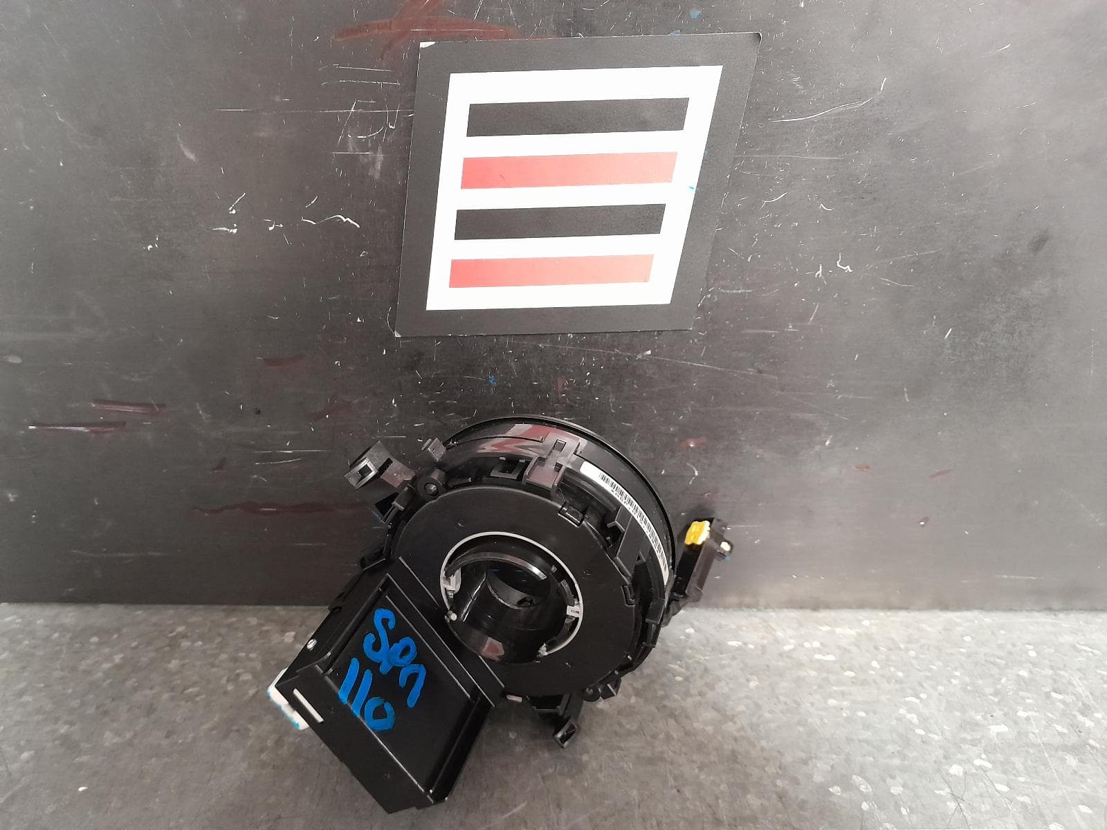 Used auto part listing image: 2012 SUBARU XV CLOCKSPRING, G4X, 08/11-04/17 0000364041