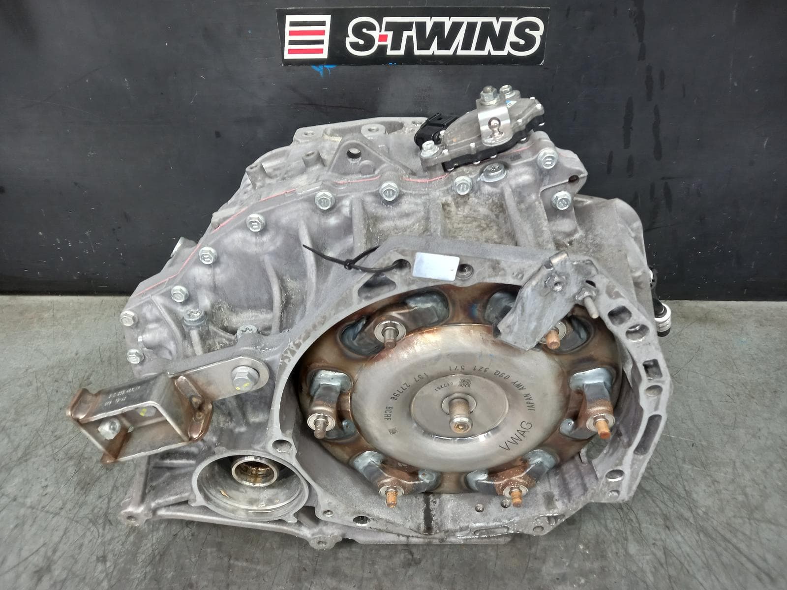 Used auto part listing image: 2020 VOLKSWAGEN CRAFTER TRANS GEARBOX AUTO, FWD, DIESEL, 2.0, TURBO, SY1, RJJ CODE, 08/17- 0000364732