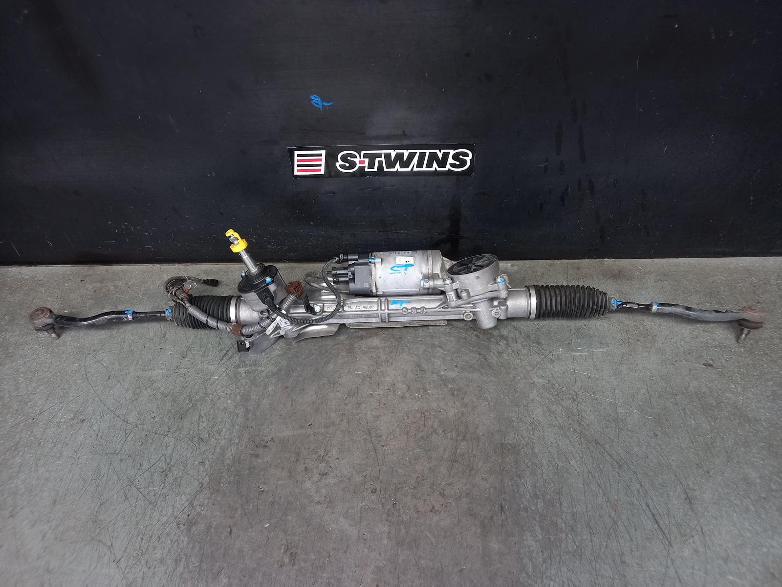 Used auto part listing image: 2014 HONDA ODYSSEY STEERING BOX RACK RC1, 02/14-03/22 0000366475