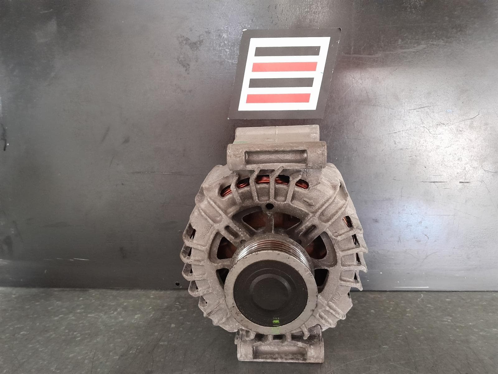 Used auto part listing image: 2013 AUDI A3 ALTERNATOR PETROL, 1.8, BOSCH, 8P, 06/04-04/13 0000366176