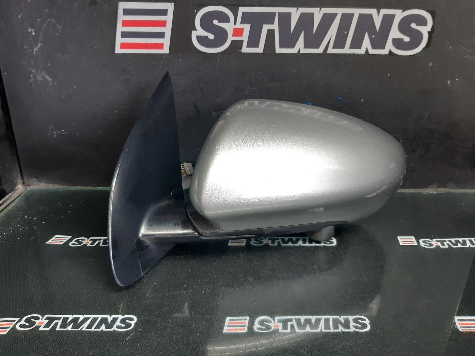 Used auto part listing image: 2012 NISSAN DUALIS LEFT DOOR MIRROR J10, POWER, W/ CAMERA TYPE, 10/07-05/14 0000363539