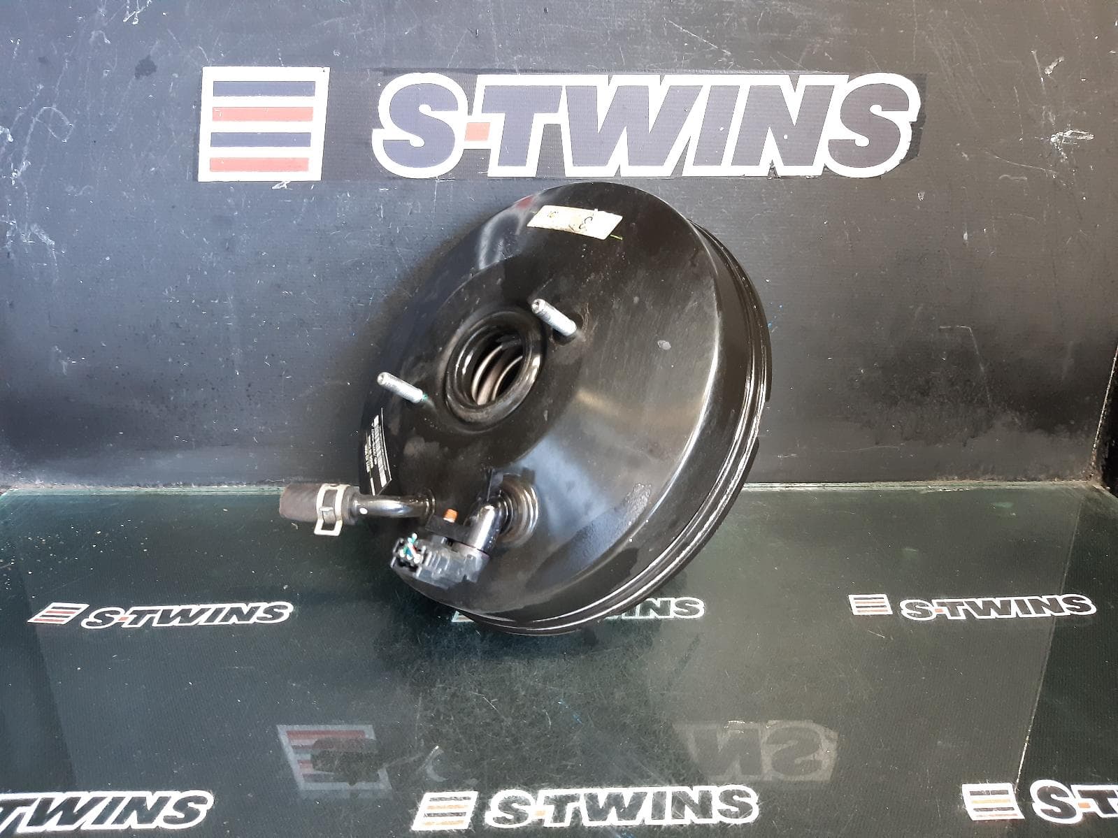 Used auto part listing image: 2016 MAZDA CX5 BRAKE BOOSTER KE, P/N K011, 02/12-12/16 0000365149