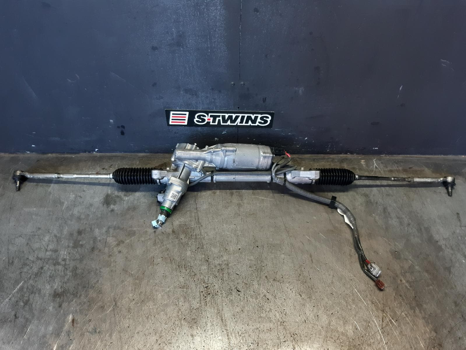 Used auto part listing image: 2018 SUBARU XV STEERING BOX RACK G5X, 03/17-06/23 0000366671