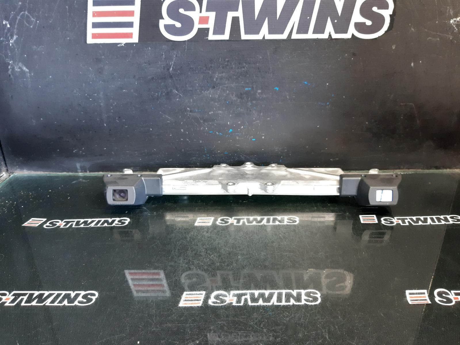 Used auto part listing image: 2018 SUBARU XV REVERSE CAMERA EYESIGHT CAMERA, FRONT (WINDSCREEN MOUNTED), G5X, FL030, 03/17-06/23 0000366681
