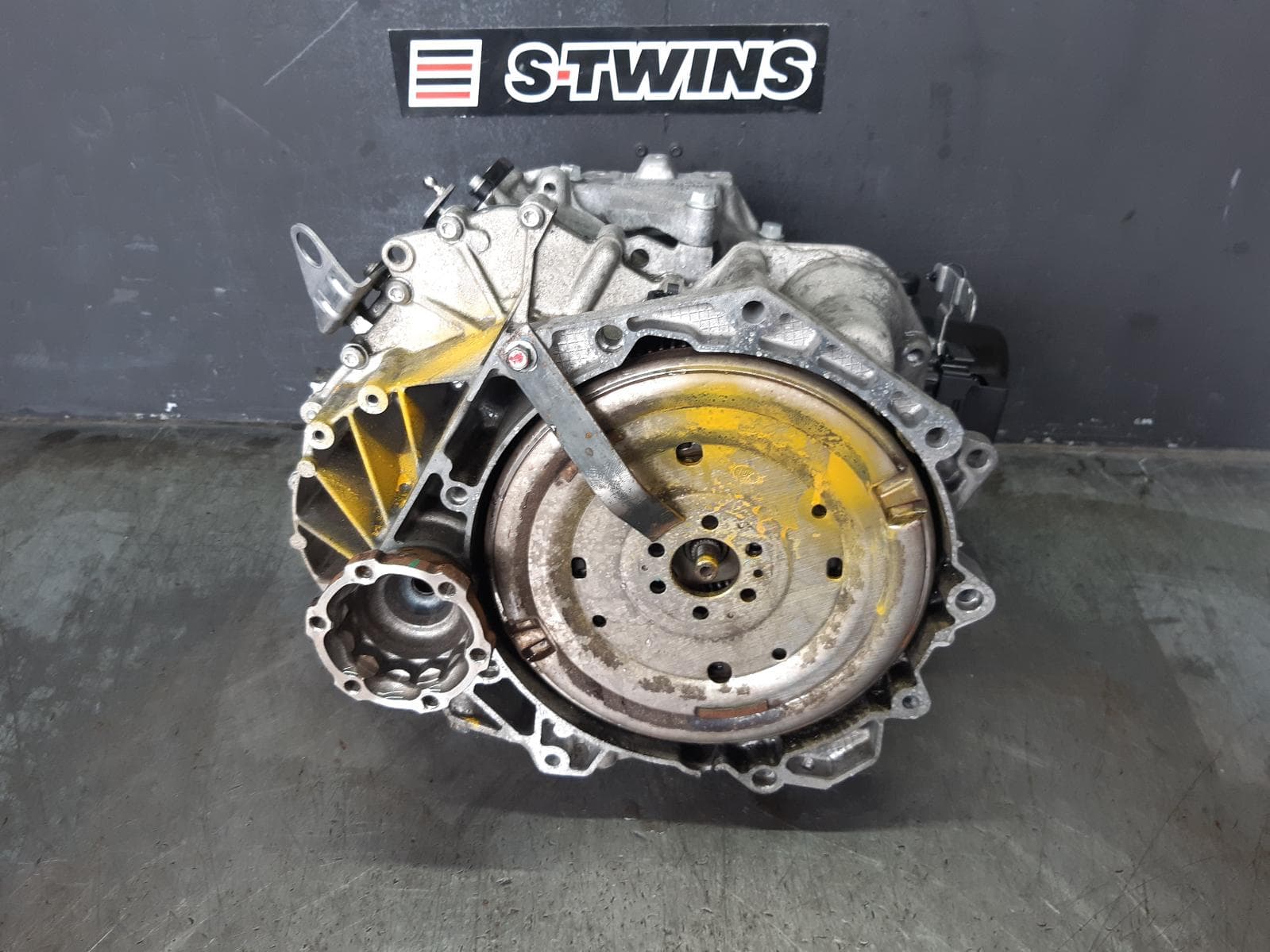 Used auto part listing image: 2014 VOLKSWAGEN GOLF TRANS GEARBOX AUTO, PETROL, 1.4, GEN 7, PNB CODE, 11/12-08/20 0000368044