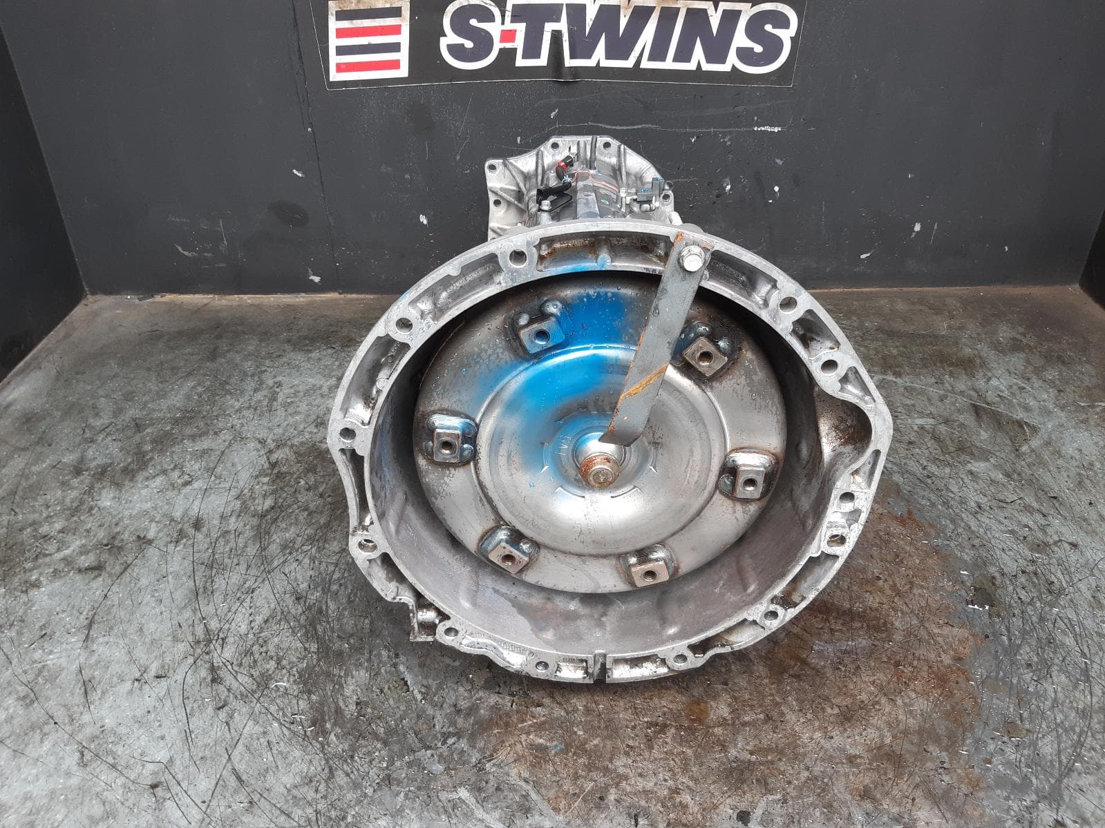 Used auto part listing image: 2009 MITSUBISHI PAJERO TRANS GEARBOX AUTO, DIESEL, 3.2, 4M41, NO TRANSFER CASE, NT-NX, 09/08-04/21 0000263770