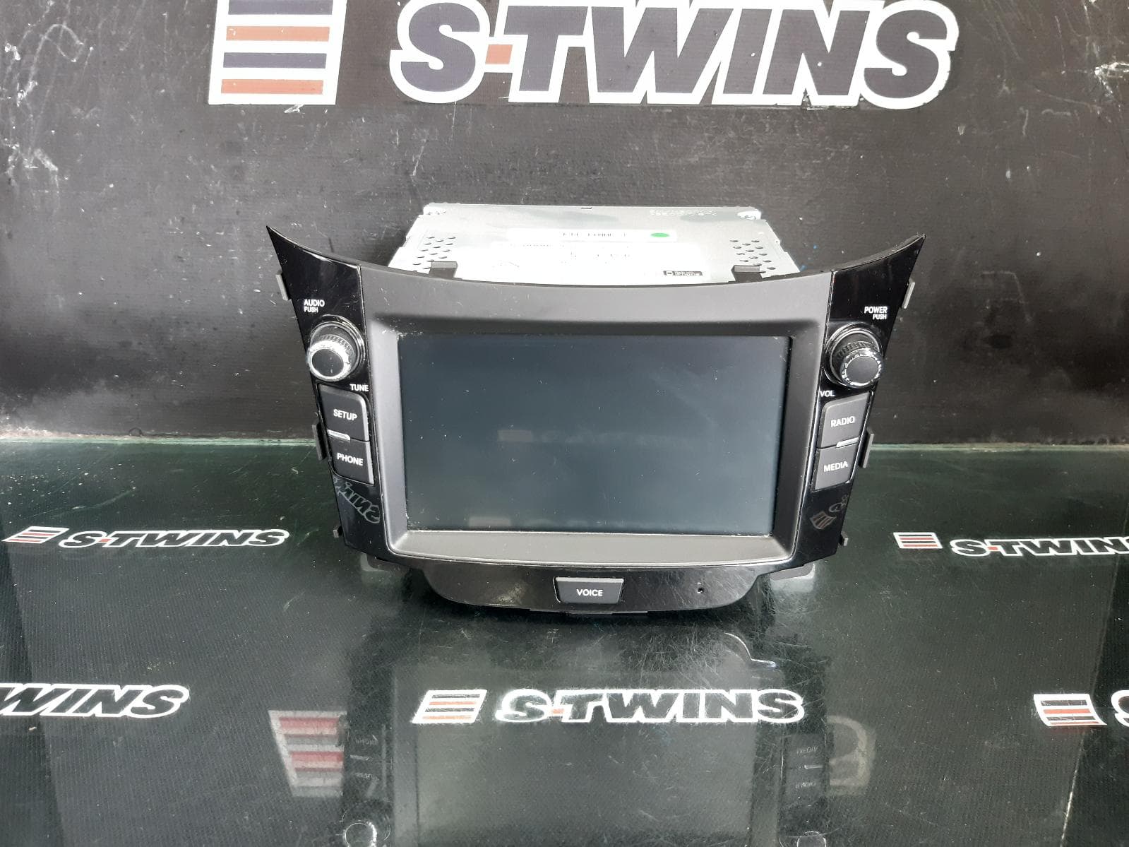 Used auto part listing image: 2016 HYUNDAI I30 7in TOUCHSCREEN, NON SAT NAV, (GD-03), GD, 03/12-02/17 0000368033