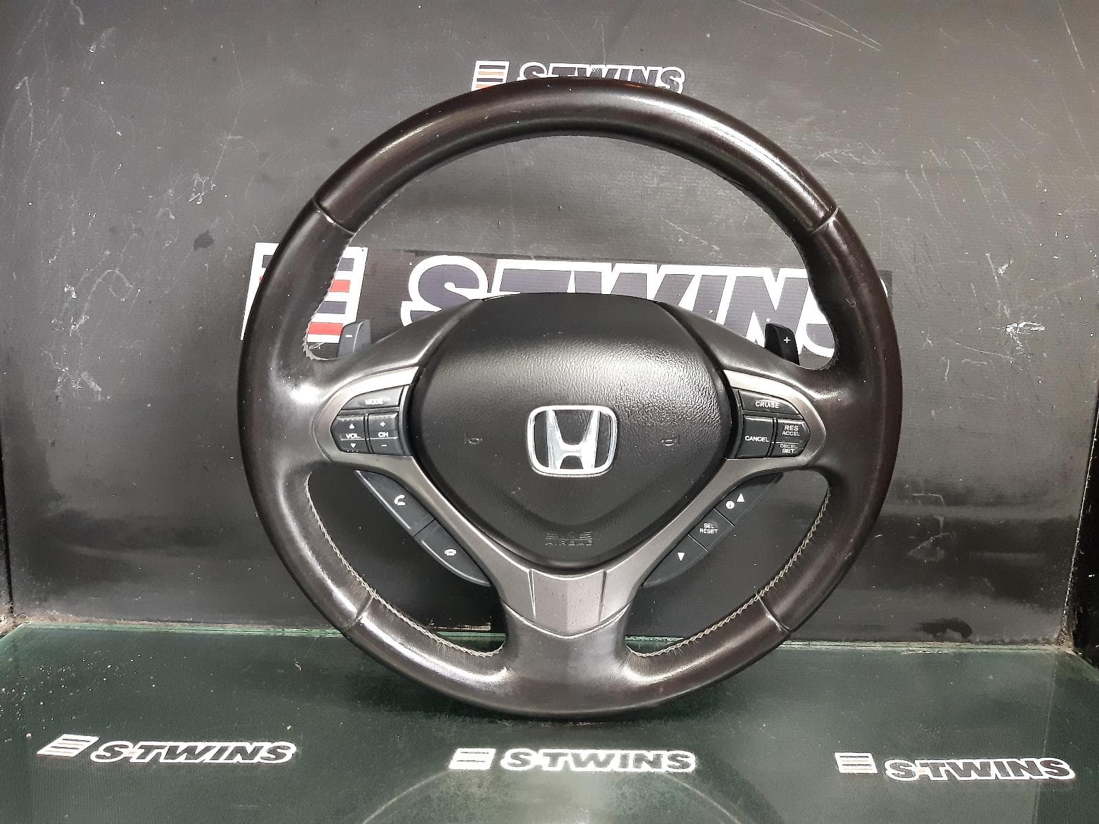 Used auto part listing image: 2012 HONDA ACCORD STEERING WHEEL LEATHER, 8TH GEN, EURO (VIN JHMCU), LUXURY, 06/08-12/15 0000368562
