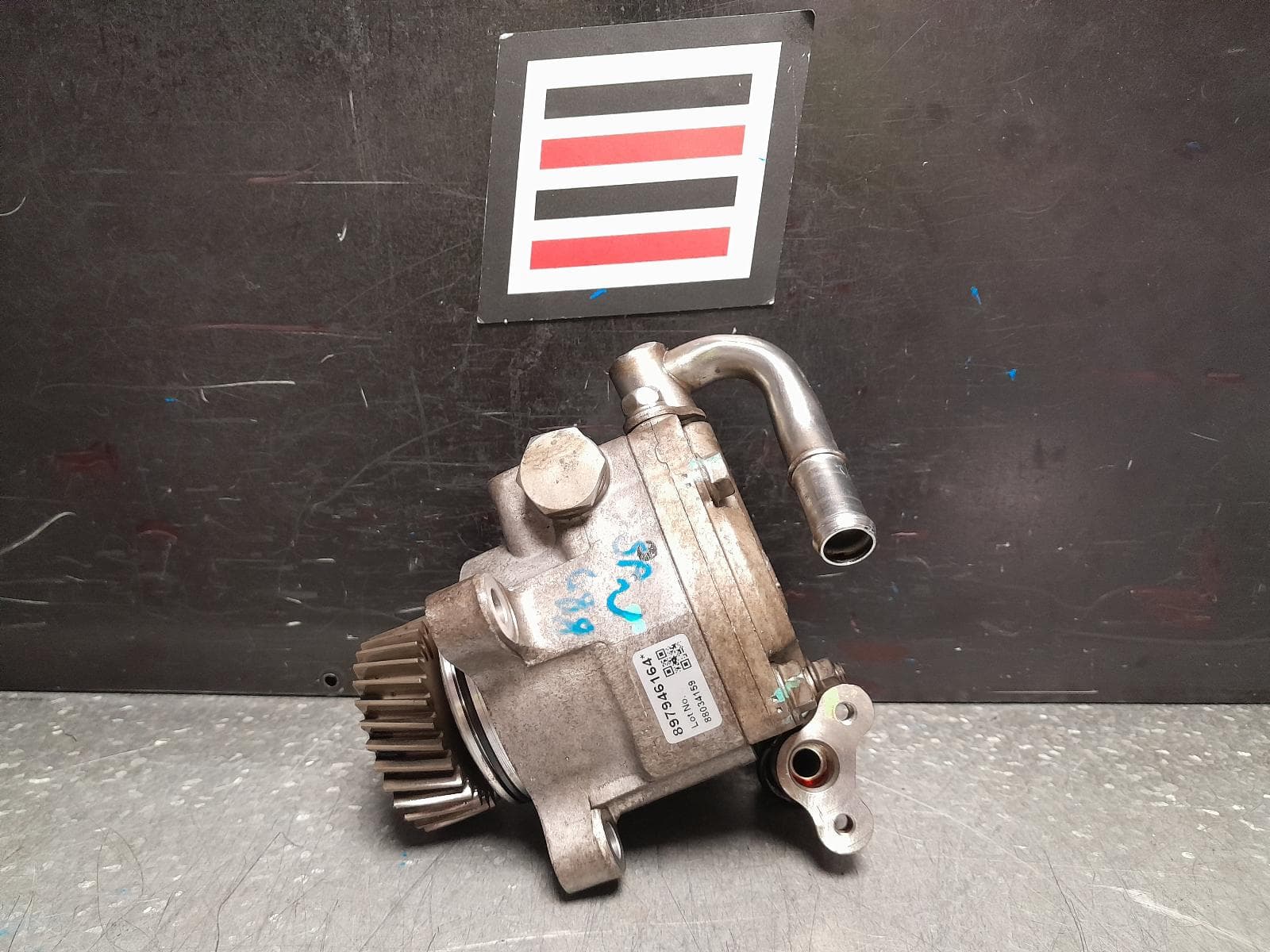 Used auto part listing image: 2018 ISUZU DMAX STEERING PUMP DIESEL, 3.0, 4JJ1, TURBO (COMMON RAIL), RC, 05/12-06/20 0000368443