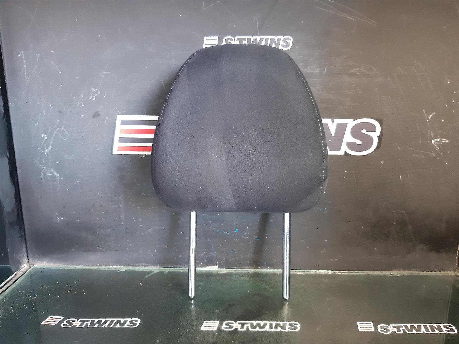 Used auto part listing image: 2016 NISSAN XTRAIL HEADREST RH FRONT, CLOTH, T32, 02/14-07/22 0000365415
