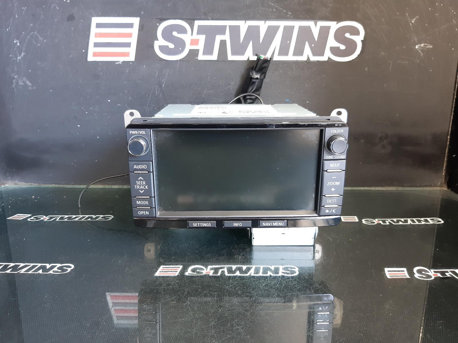 Used auto part listing image: 2014 MITSUBISHI OUTLANDER DISPLAY/HEAD UNIT, SAT NAV TYPE, W-12, ZJ-ZK, 11/12-07/16 0000368912