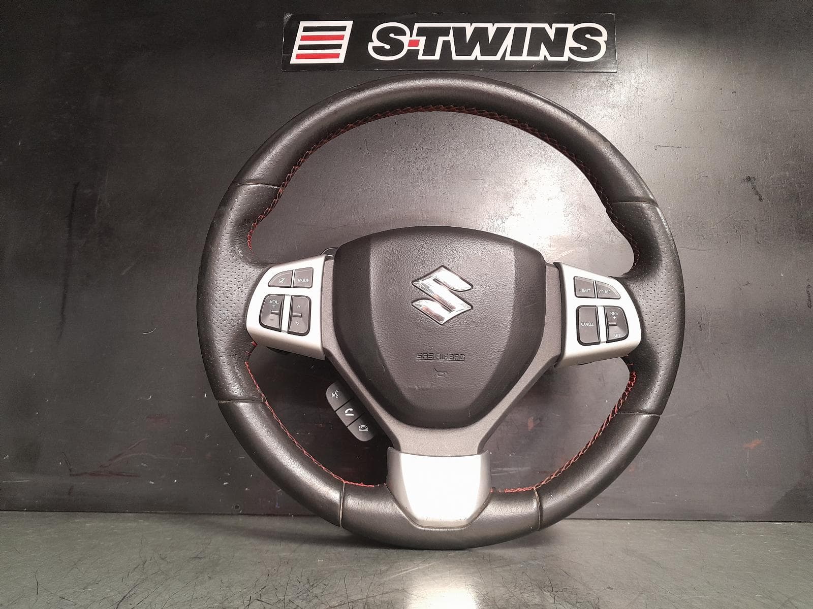 Used auto part listing image: 2017 SUZUKI VITARA STEERING WHEEL LEATHER, VITARA, LY (VIN TSM), 06/15- 0000370283