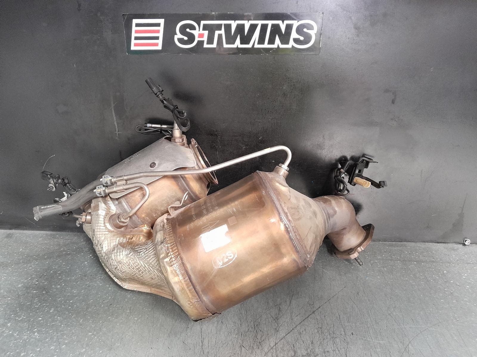 Used auto part listing image: 2016 AUDI Q7 PARTICULATE FILTER DPF DIESEL, 3.0, CRTC/CZZA CODE, 09/15-03/20 0000369309
