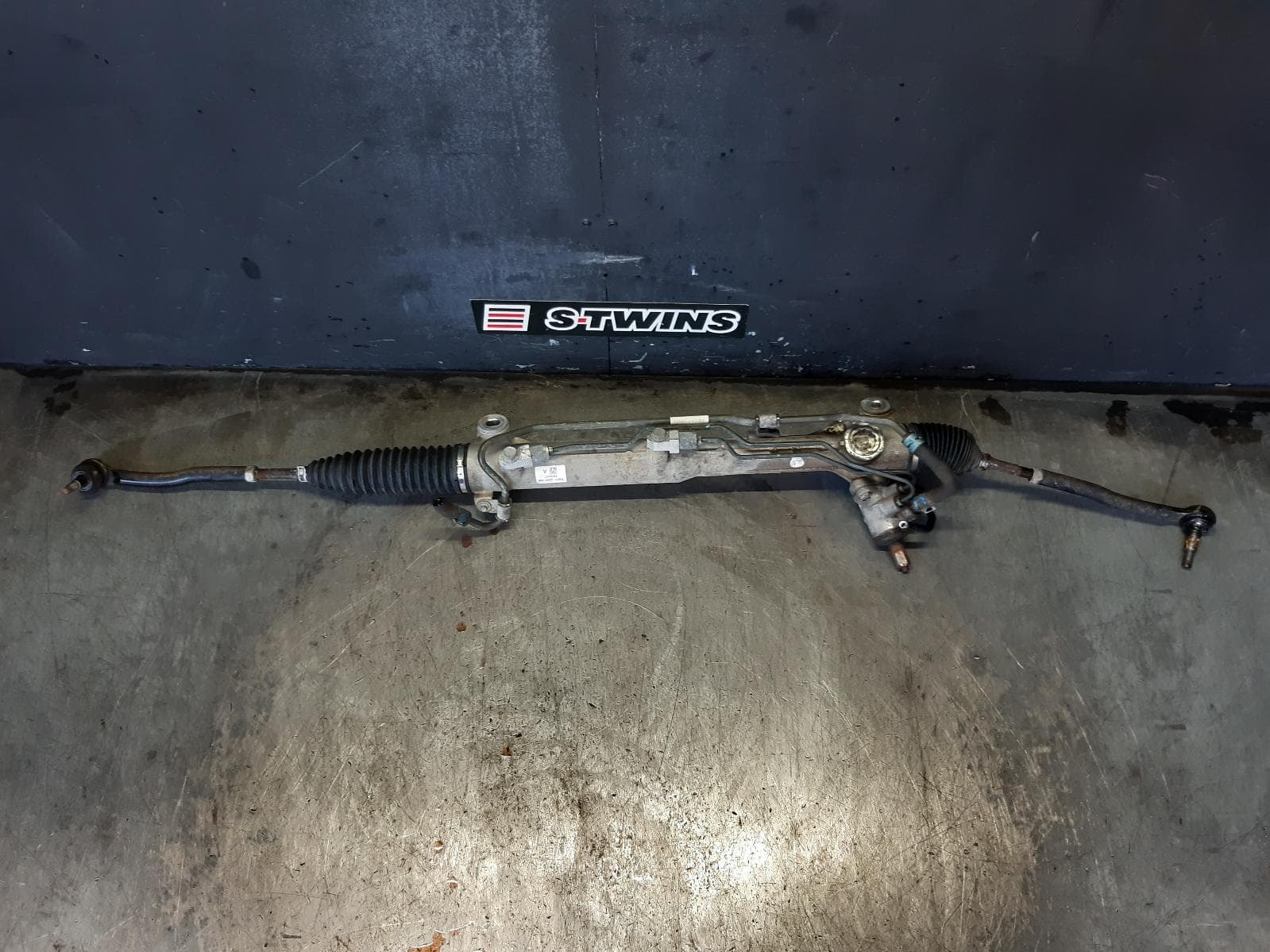 Used auto part listing image: 2018 MAZDA BT50 STEERING BOX RACK UR, 2WD LOW RIDE, 09/15-06/20 0000370643