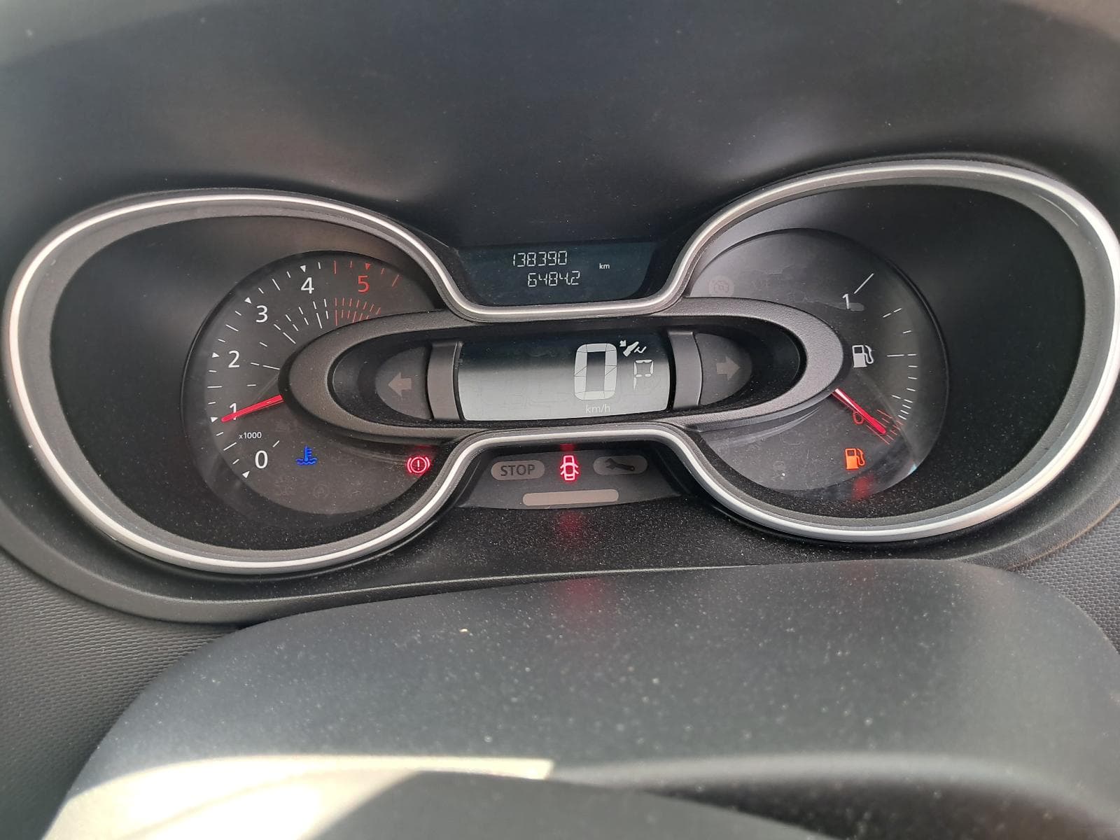 2021 RENAULT TRAFIC 2