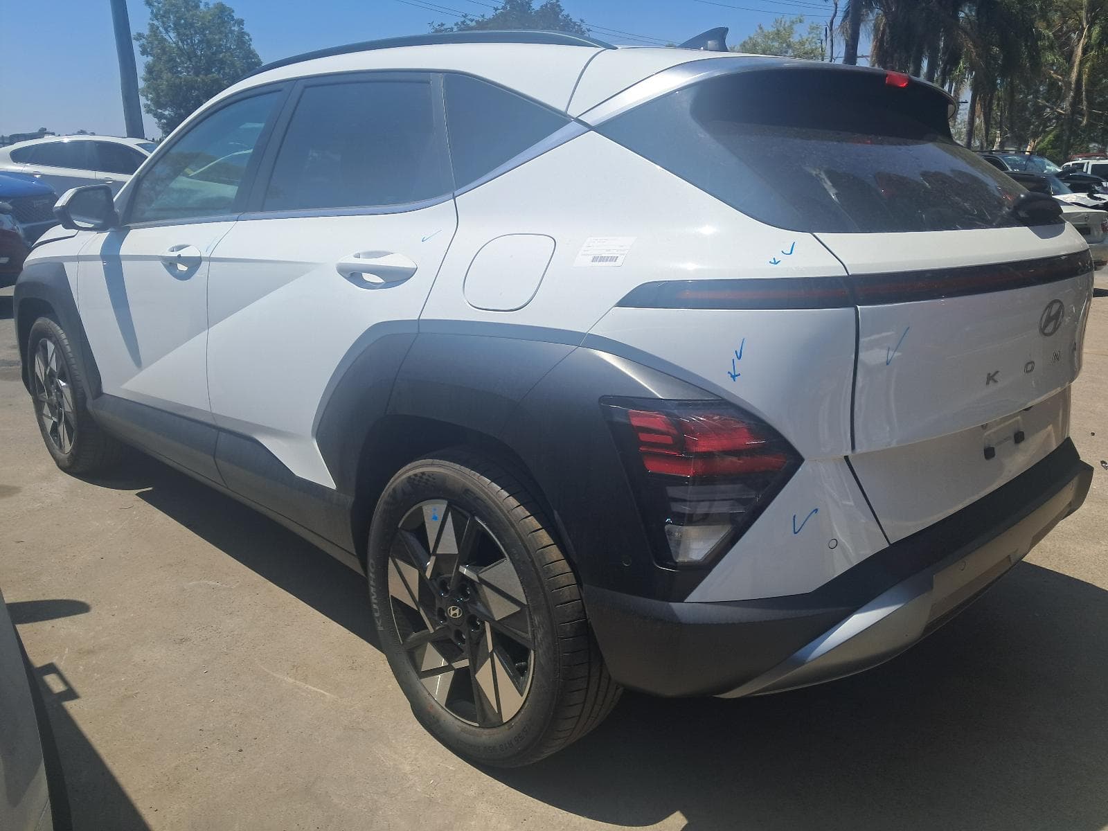 2025 HYUNDAI KONA 4