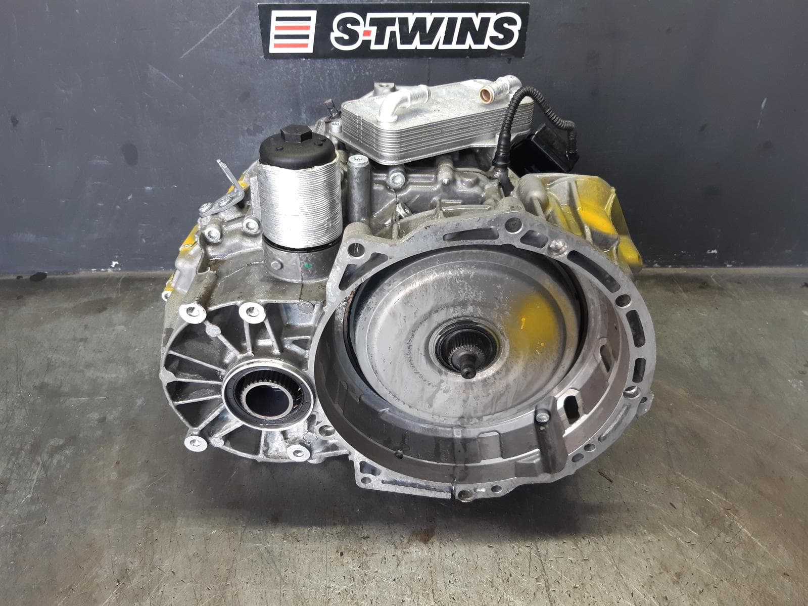 Used auto part listing image: 2020 VOLKSWAGEN TIGUAN TRANS GEARBOX AUTO, AWD, PETROL, 2.0, 7 SPEED, NO TRANSFER CASE, TUR CODE, 5NA, 06/16-02/24 0000371051