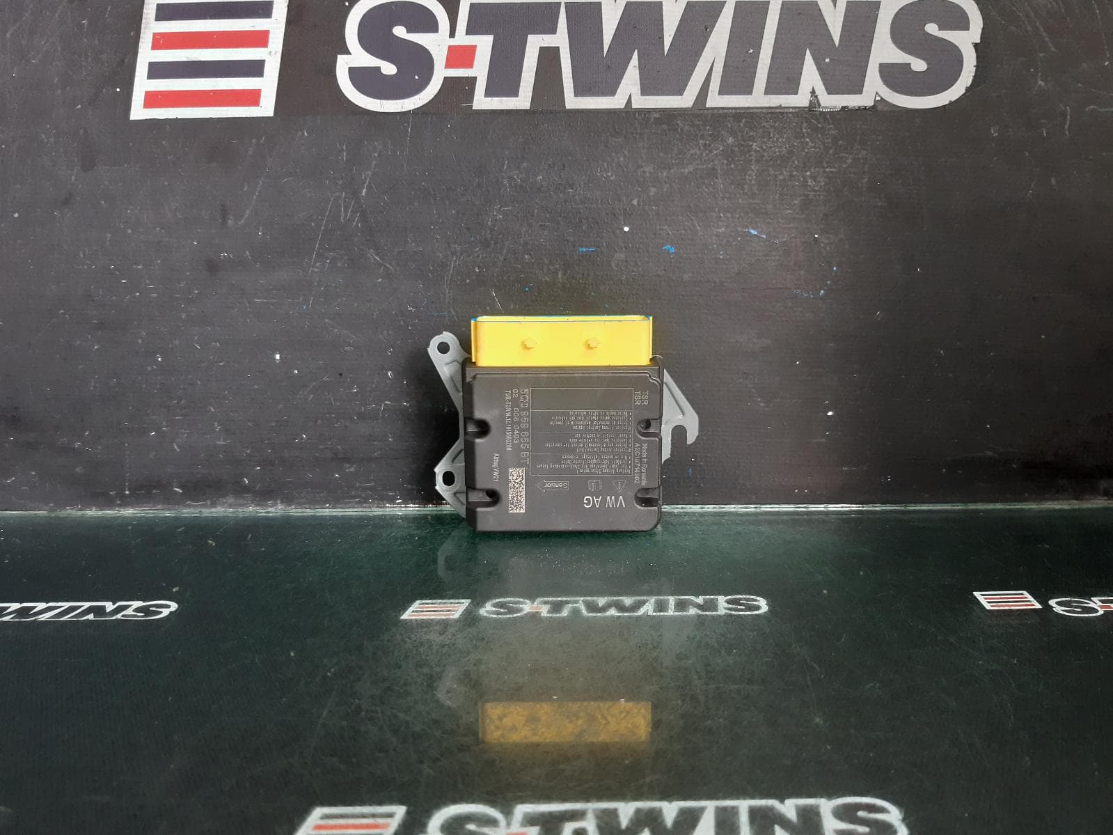 Used auto part listing image: 2020 VOLKSWAGEN TIGUAN MODULE, 5NA, 06/16-02/24 0000371143