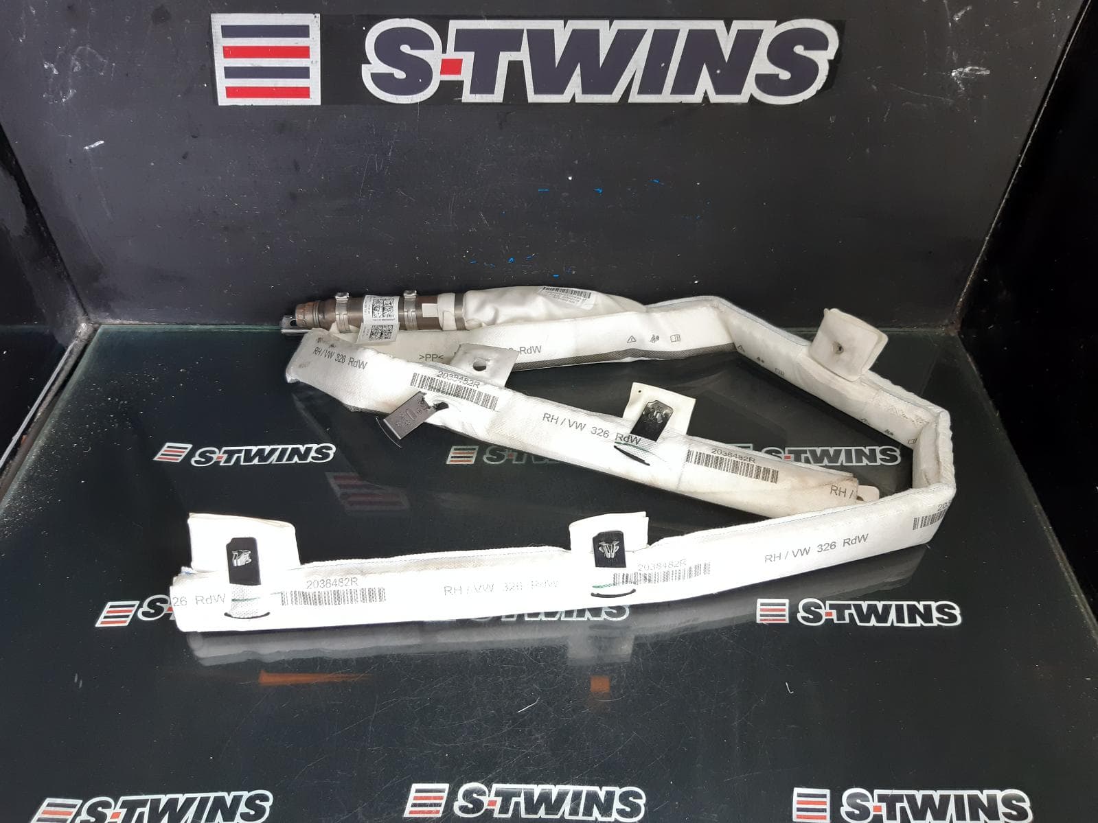 Used auto part listing image: 2020 VOLKSWAGEN TIGUAN RIGHT AIRBAG SIDE CURTAIN, NON ALLSPACE, 5NA, 06/16-02/24 0000371031