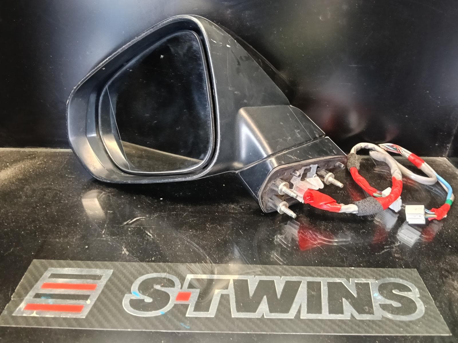 Used auto part listing image: 2020 LEXUS RX SERIES LEFT DOOR MIRROR AL20, COLOUR CODED, W/ CAMERA TYPE, 09/15- 0000368842