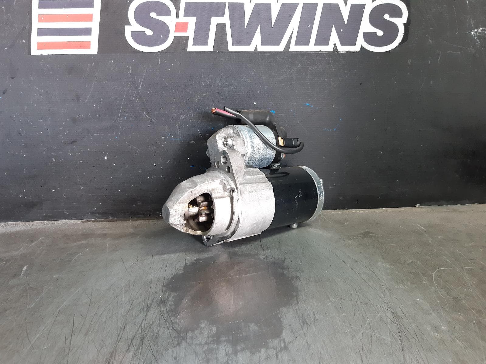 Used auto part listing image: 2008 MITSUBISHI OUTLANDER STARTER PETROL, 2.4, 4B12, 1.4kW MITSUBISHI M000T21571, ZG-ZH, 11/06-11/10 0000371738