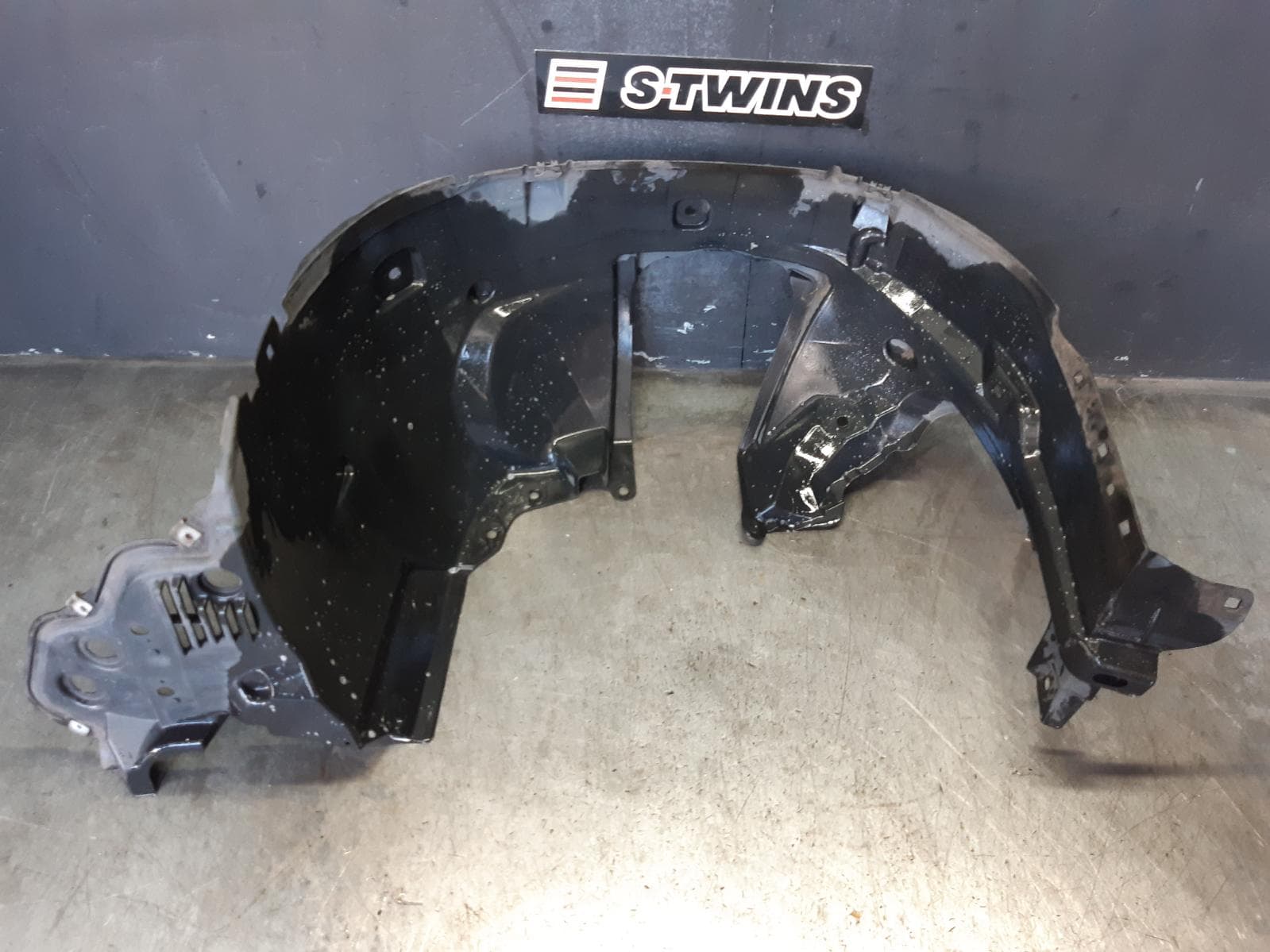 Used auto part listing image: 2012 NISSAN XTRAIL LEFT GUARD LINER T31, PETROL, 09/07-12/13 0000371379