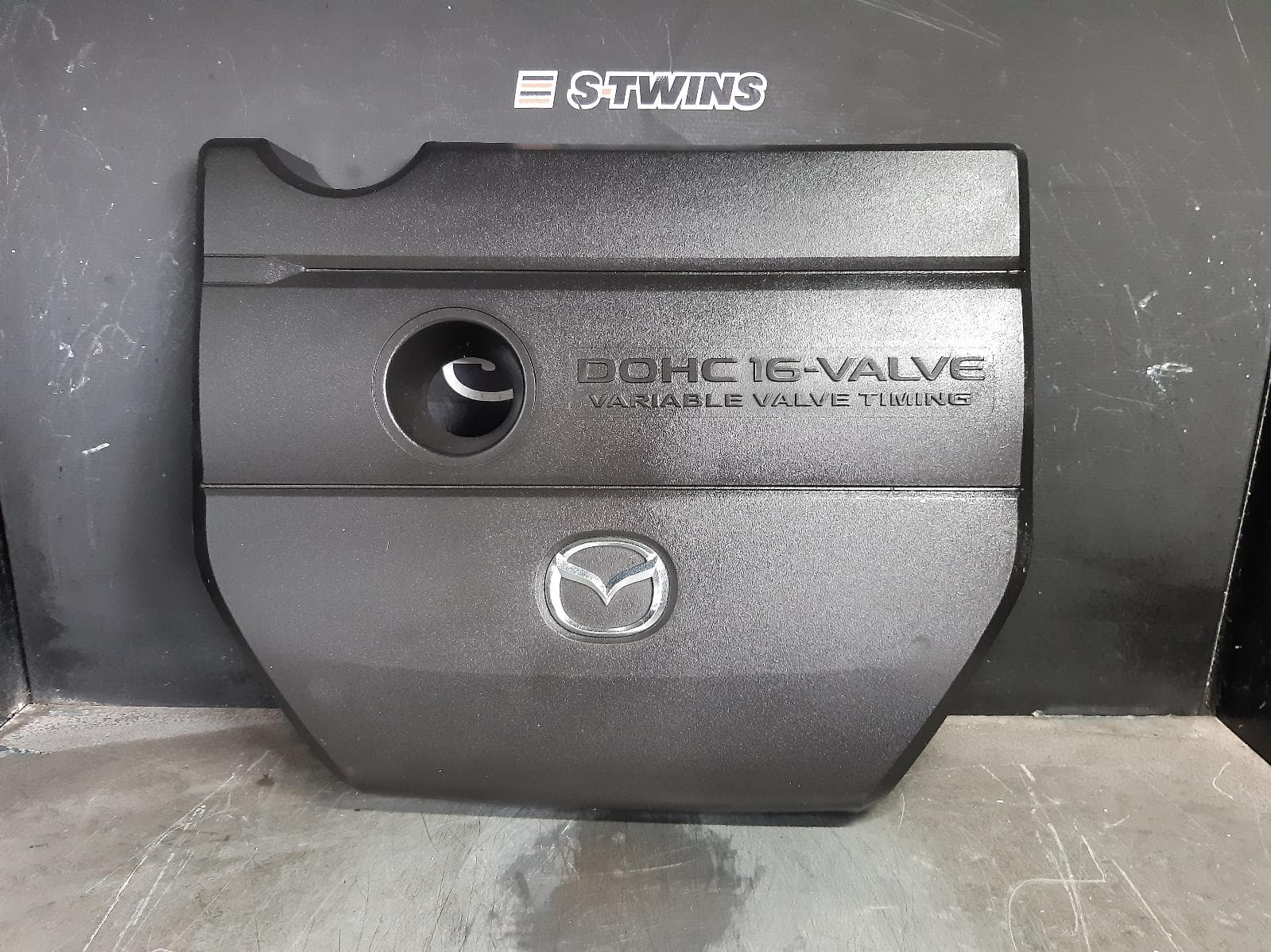 Used auto part listing image: 2012 MAZDA 3 ENGINE COVER PETROL, 2.0, LF, VVT, BK-BL, 06/06-10/13 0000371648