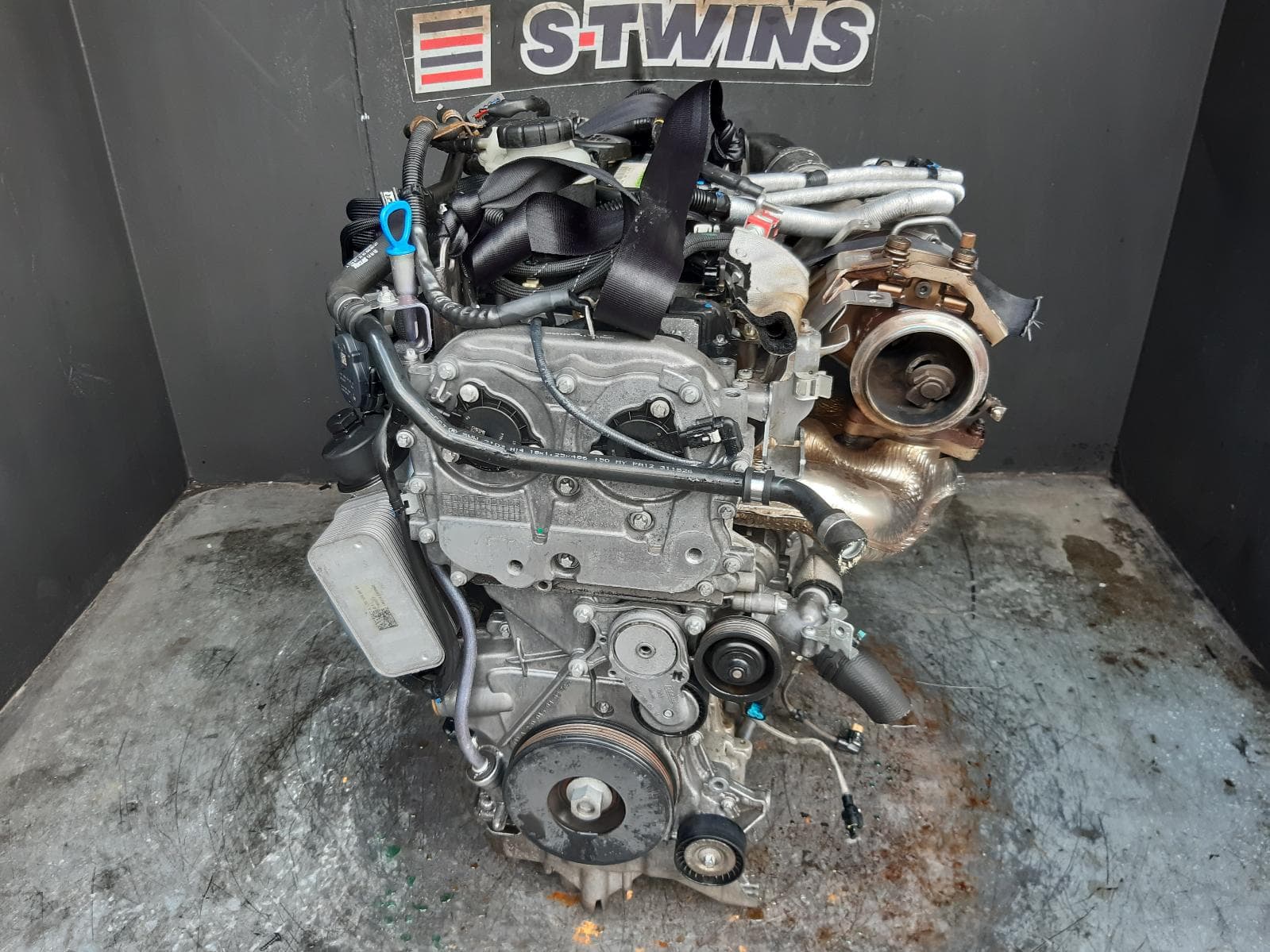 Used auto part listing image: 2014 MERCEDES CLA CLASS ENGINE PETROL, 2.0, TURBO, C117/X117, CLA45 AMG, 133.980 CODE, 09/13-01/19 0000334521