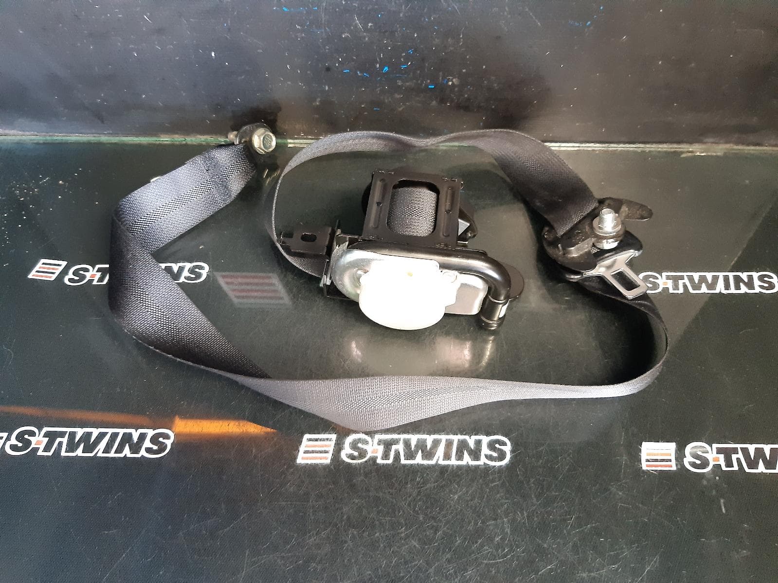 Used auto part listing image: 2019 MITSUBISHI ASX SEAT BELT STALK RH FRONT, SEAT BELT ONLY, XC-XD, 07/17-12/24 0000372332