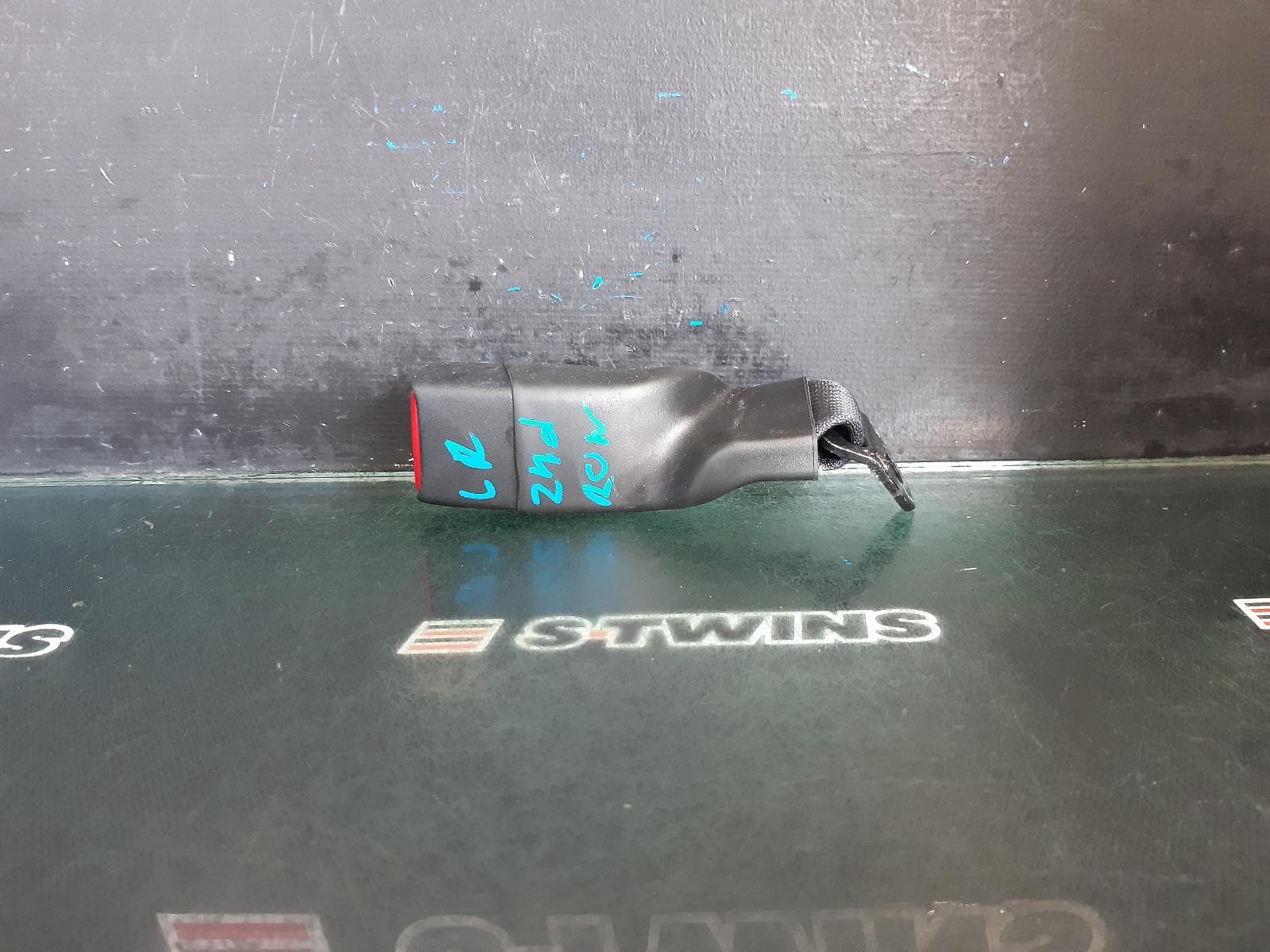 Used auto part listing image: 2017 MITSUBISHI OUTLANDER SEAT BELT STALK LH REAR 2ND ROW, SEAT BELT STALK ONLY, ZJ-ZL, 7 SEATER, 10/12-07/21 0000372152