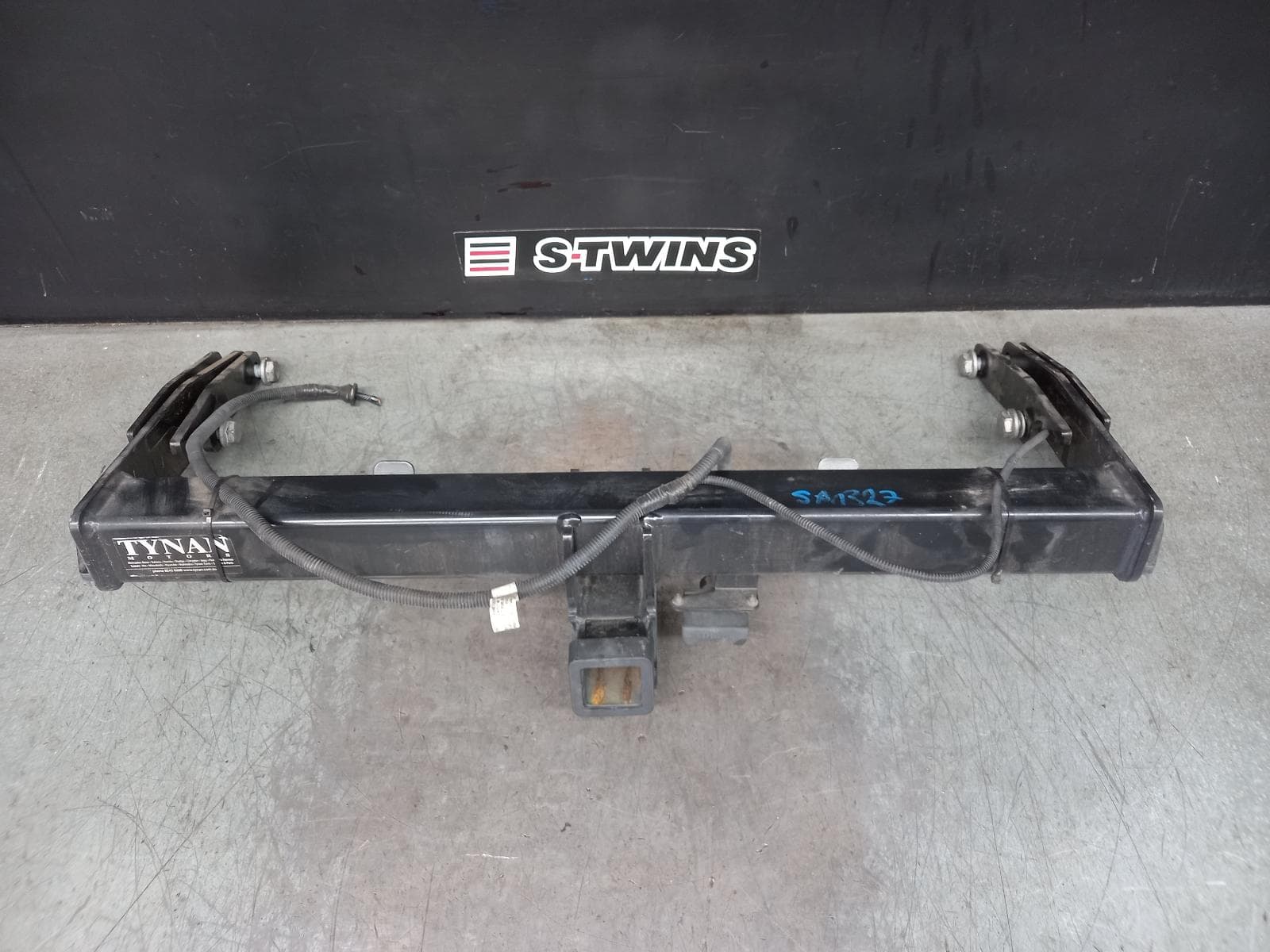 Used auto part listing image: 2018 JEEP GRANDCHEROKEE TOWBAR NON SRT TYPE, WK, 12/10-02/22 0000375288