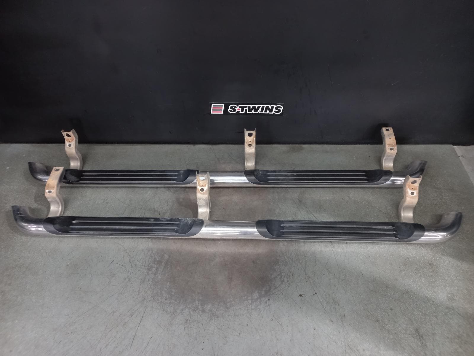 Used auto part listing image: 2014 FORD RANGER SIDE STEP SKIRT PX SERIES 1, ASSY (LH AND RH), DUAL CAB, 06/11-06/15 0000373373