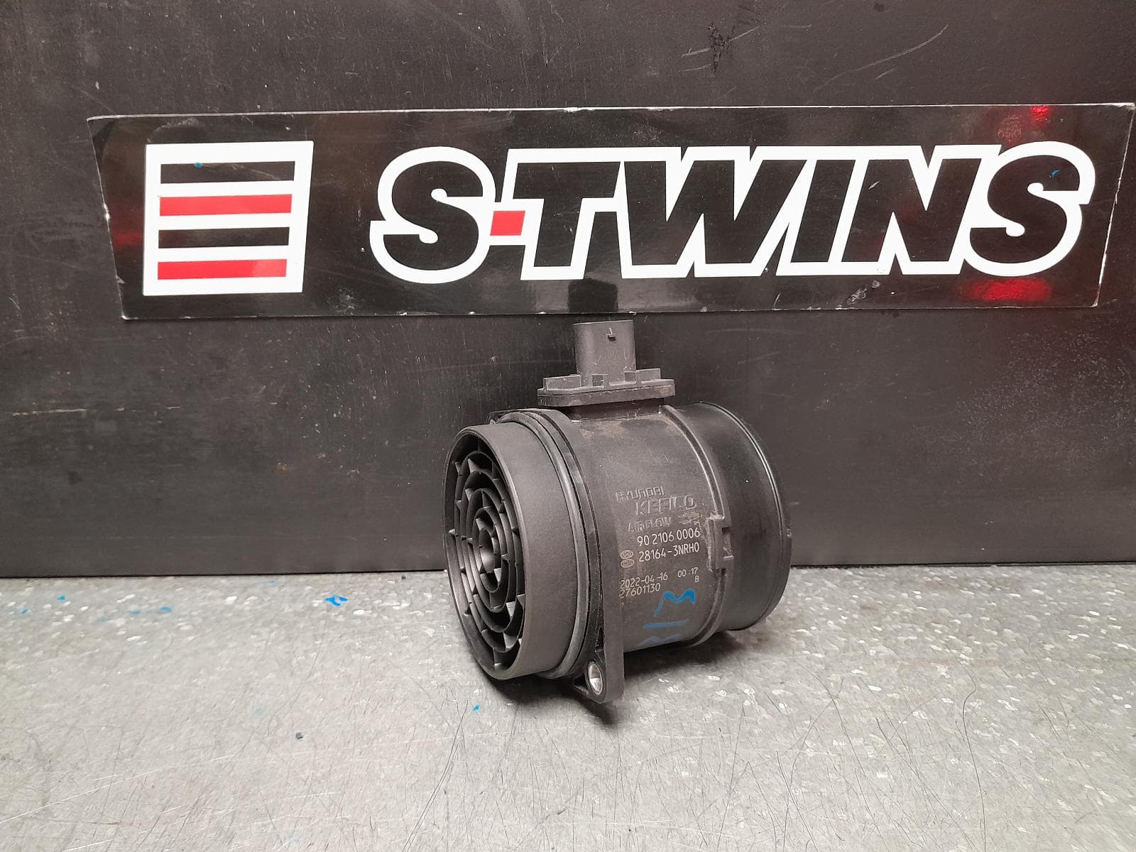Used auto part listing image: 2022 KIA SORENTO AIR FLOW METER DIESEL, 2.2, D4HE, TURBO, MQ4, 02/20- 0000373946
