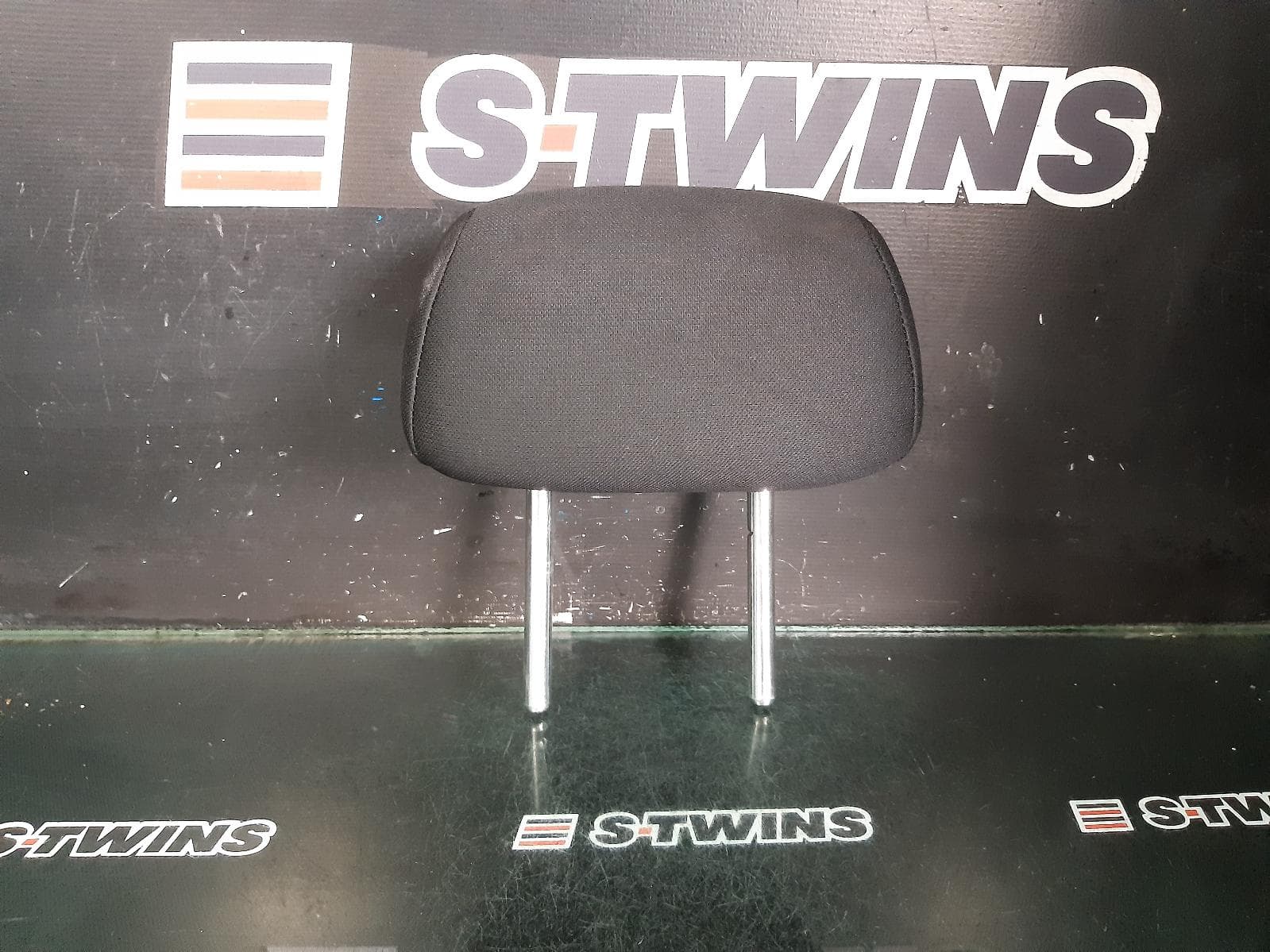 Used auto part listing image: 2020 MITSUBISHI MIRAGE HEADREST CENTRE REAR, LA-LB, 12/12- 0000292754