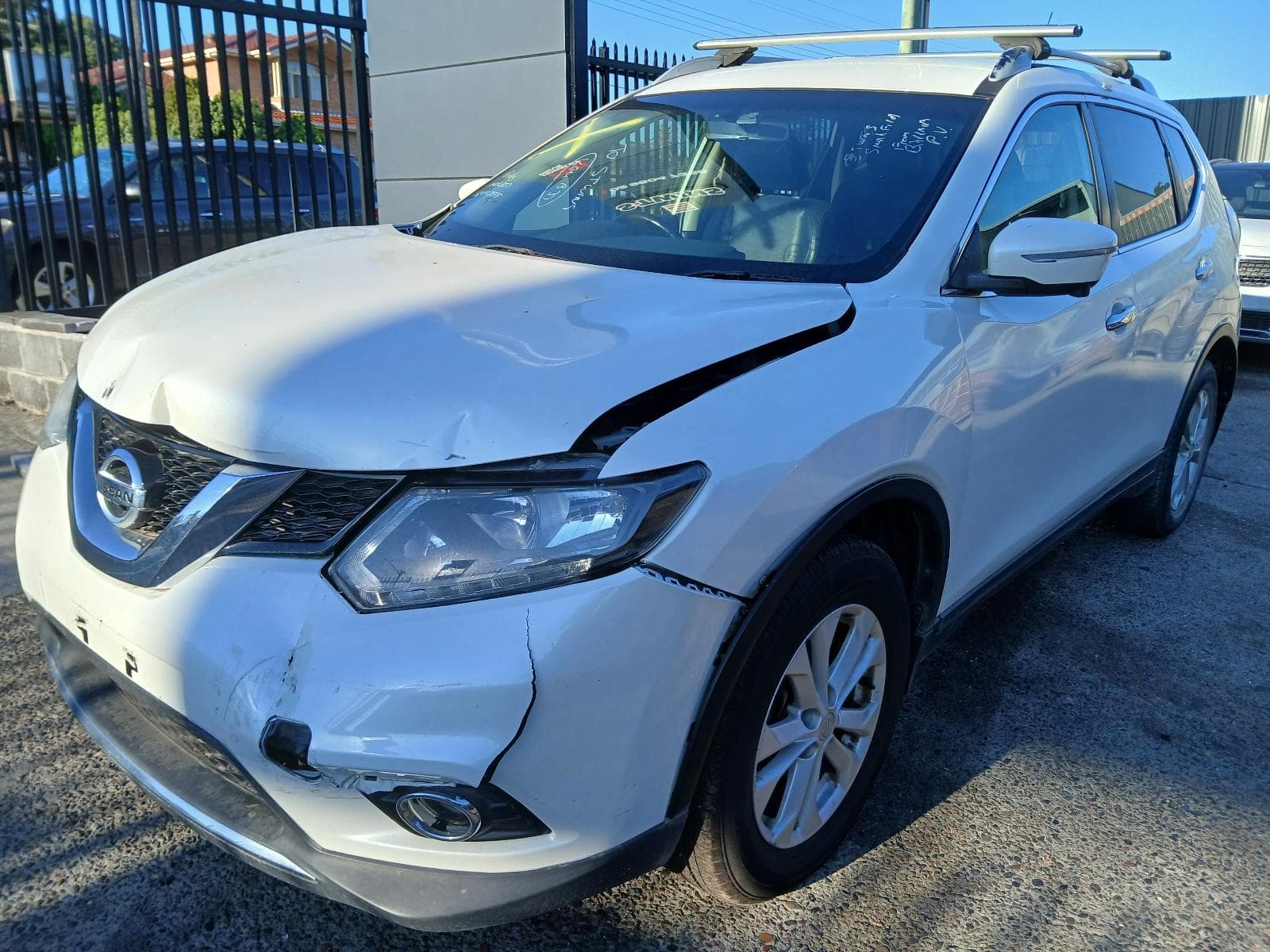2014 NISSAN XTRAIL 4