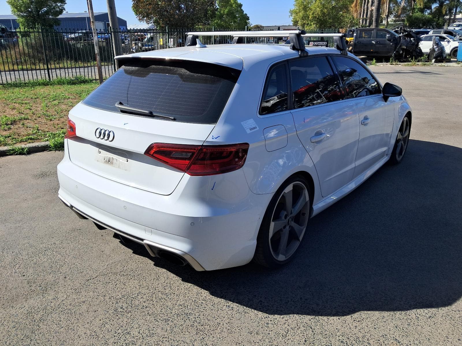 2016 AUDI A3 5