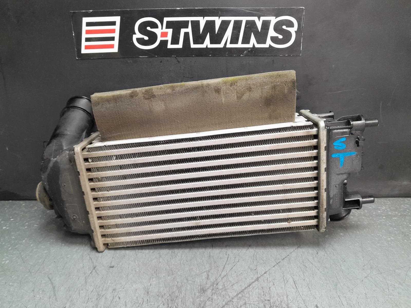 Used auto part listing image: 2021 FORD PUMA INTERCOOLER PETROL, 1.0, JK, 03/20- 0000376392