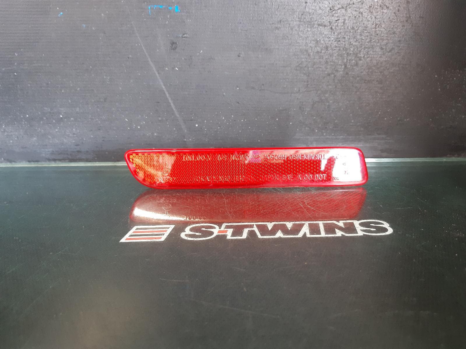 Used auto part listing image: 2019 SUZUKI VITARA RIGHT TAILLIGHT VITARA, LY (VIN TSM), IN BUMPER REFLECTOR, 06/15- 0000231564