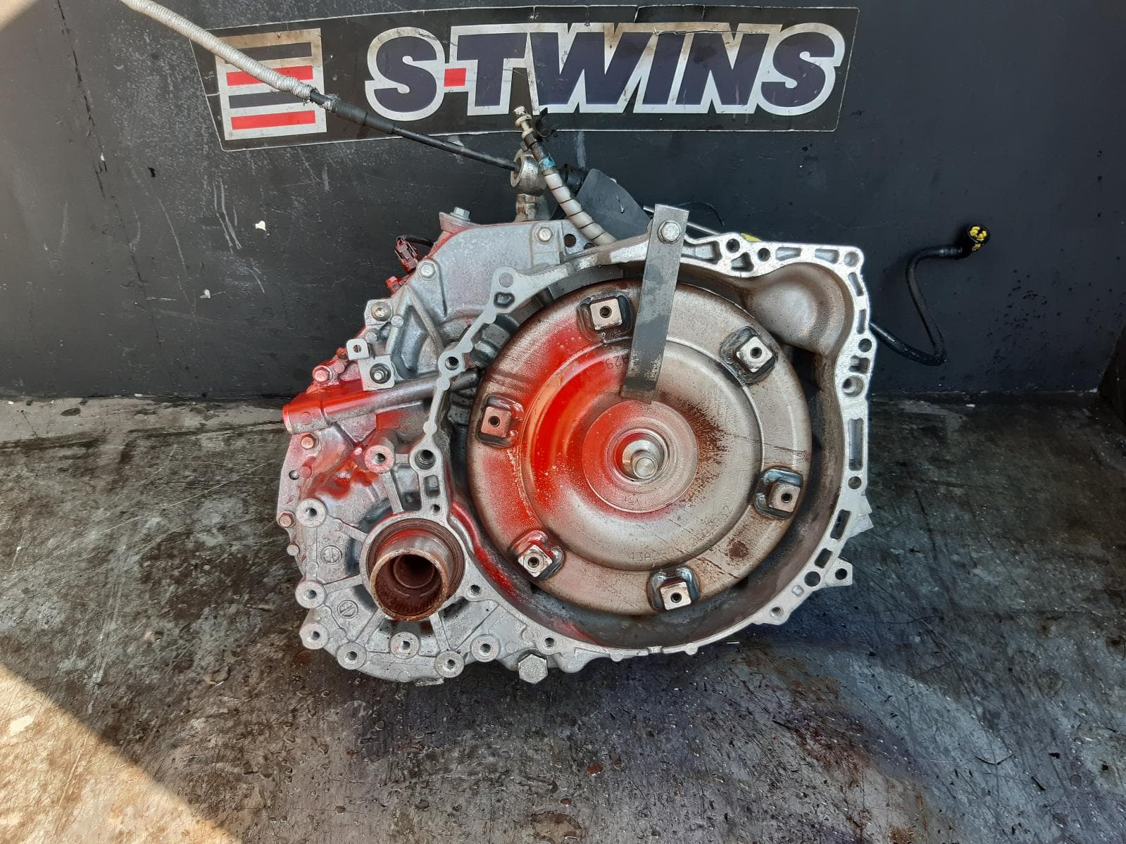 Used auto part listing image: 2012 FORD KUGA TRANS GEARBOX AUTO, AWD, PETROL, 2.5, TURBO, 5 SPEED, NO TRANSFER CASE, TE, 11/11-11/12 0000335673