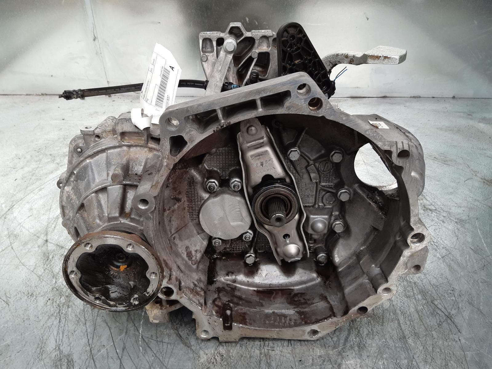 Used auto part listing image: 2014 SKODA OCTAVIA TRANS GEARBOX MANUAL, FWD, PETROL, 1.4, TURBO, NE, PEQ CODE, 09/13-09/20 0000091837