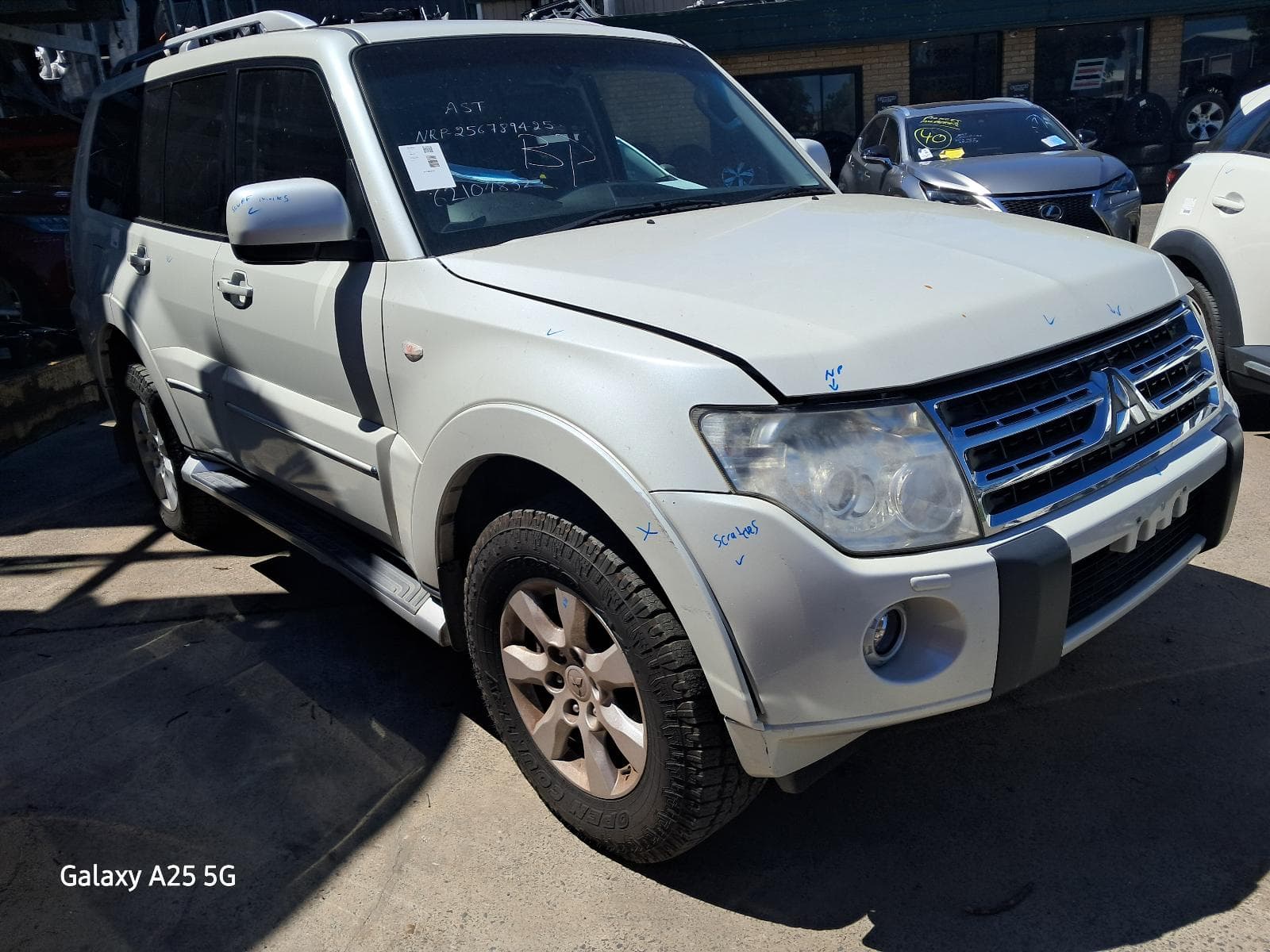 Featured wrecking vehicle: 2010 MITSUBISHI PAJERO (stock SPN319)