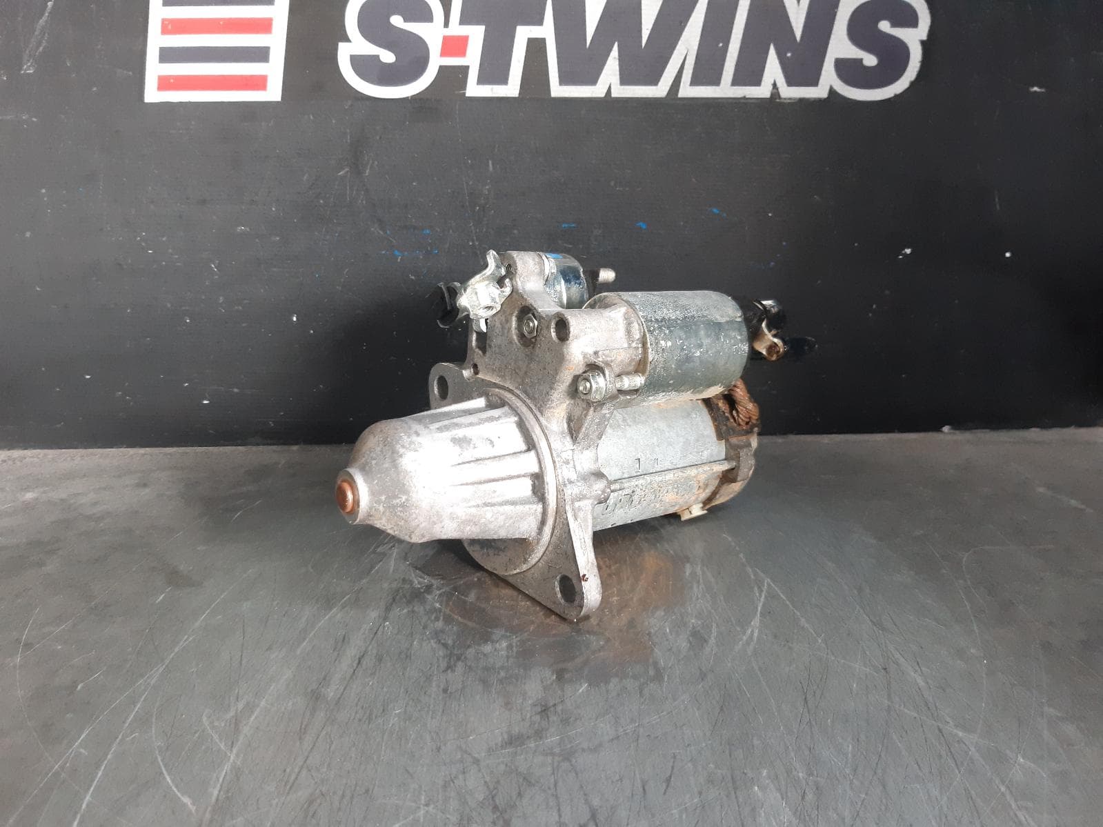 Used auto part listing image: 2016 SUBARU OUTBACK STARTER PETROL, FB25, AUTO, CVT, 6 SPEED, 6TH GEN, 08/14-12/20 0000377169