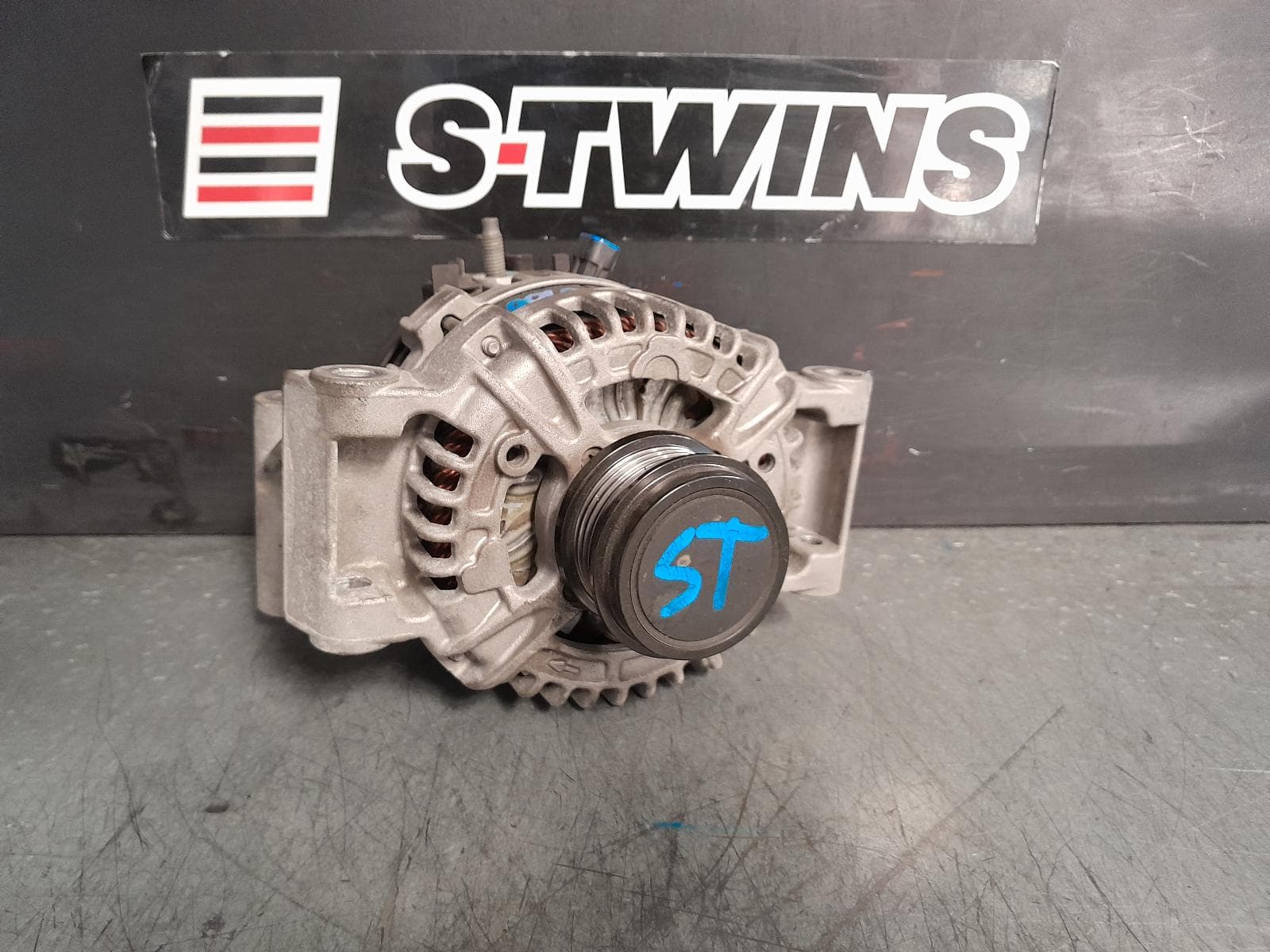 Used auto part listing image: 2017 HOLDEN ASTRA ALTERNATOR PETROL, 1.4, TURBO, BK-BL, 09/16-12/20 0000378110