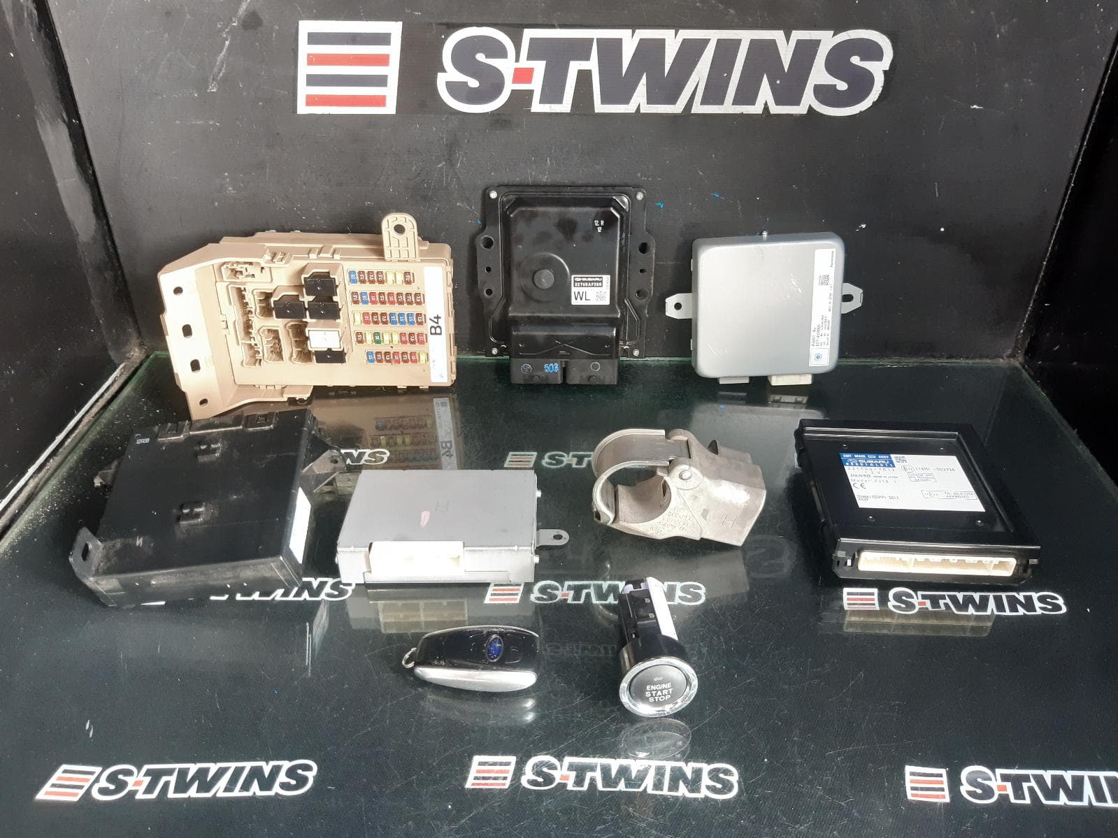 Used auto part listing image: 2015 SUBARU OUTBACK ENGINE ECU, 2.5, FB25, PETROL, SEC SET (ECU/IMM/READER/KEY), 6TH GEN, 08/14-12/20 0000377393