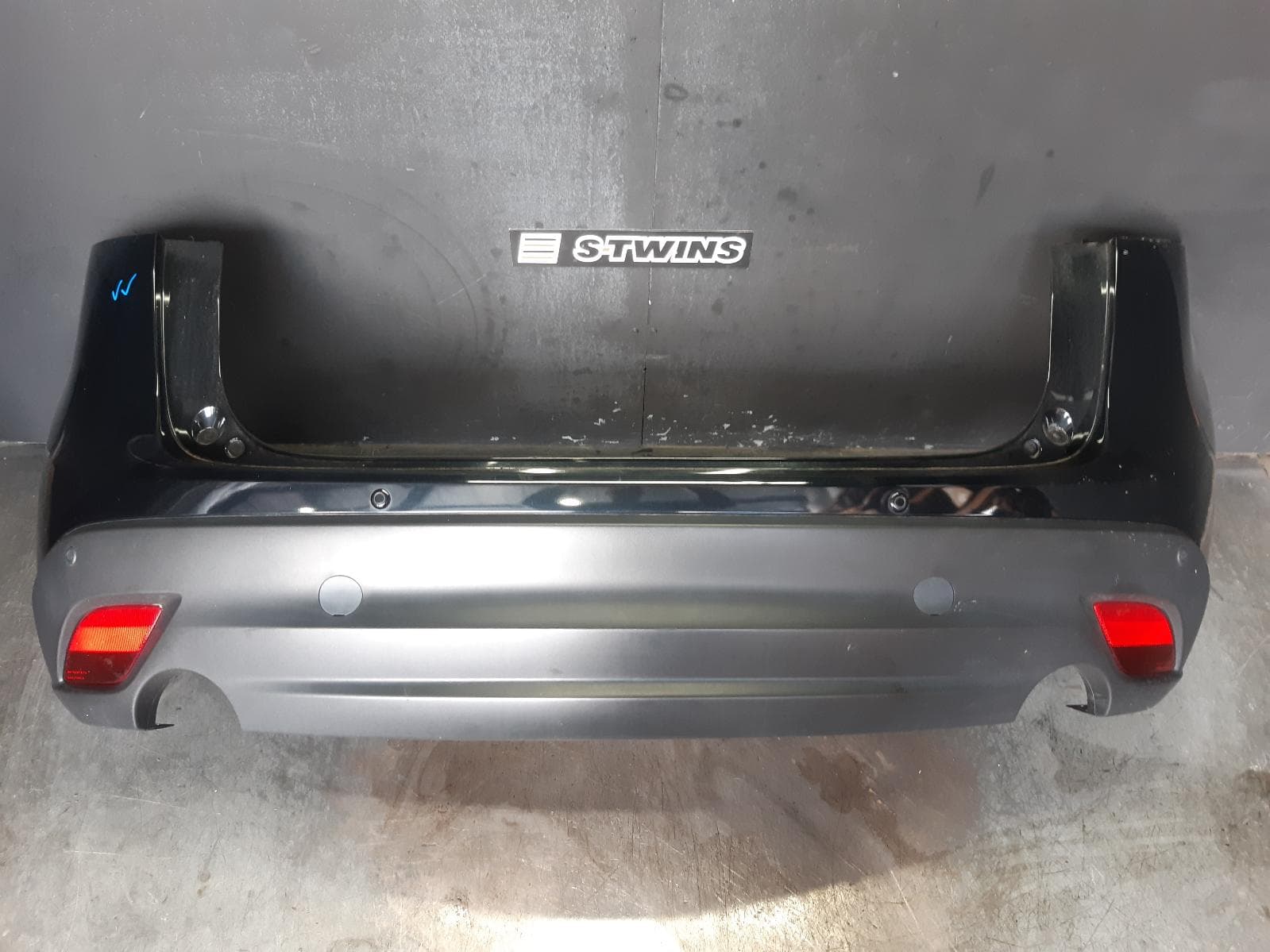 Used auto part listing image: 2016 MAZDA CX5 REAR BUMPER KE, W/ PARK SENSOR TYPE, 02/12-12/16 0000377163
