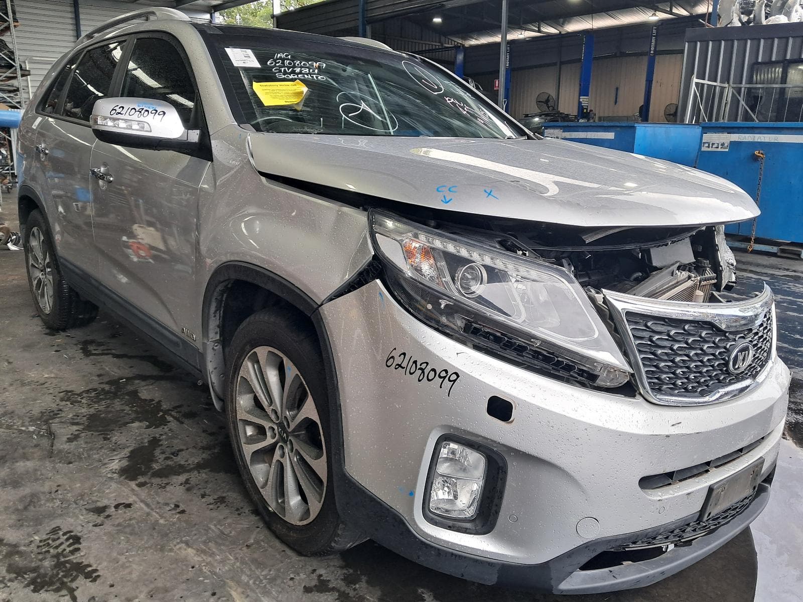 2014 KIA SORENTO 4