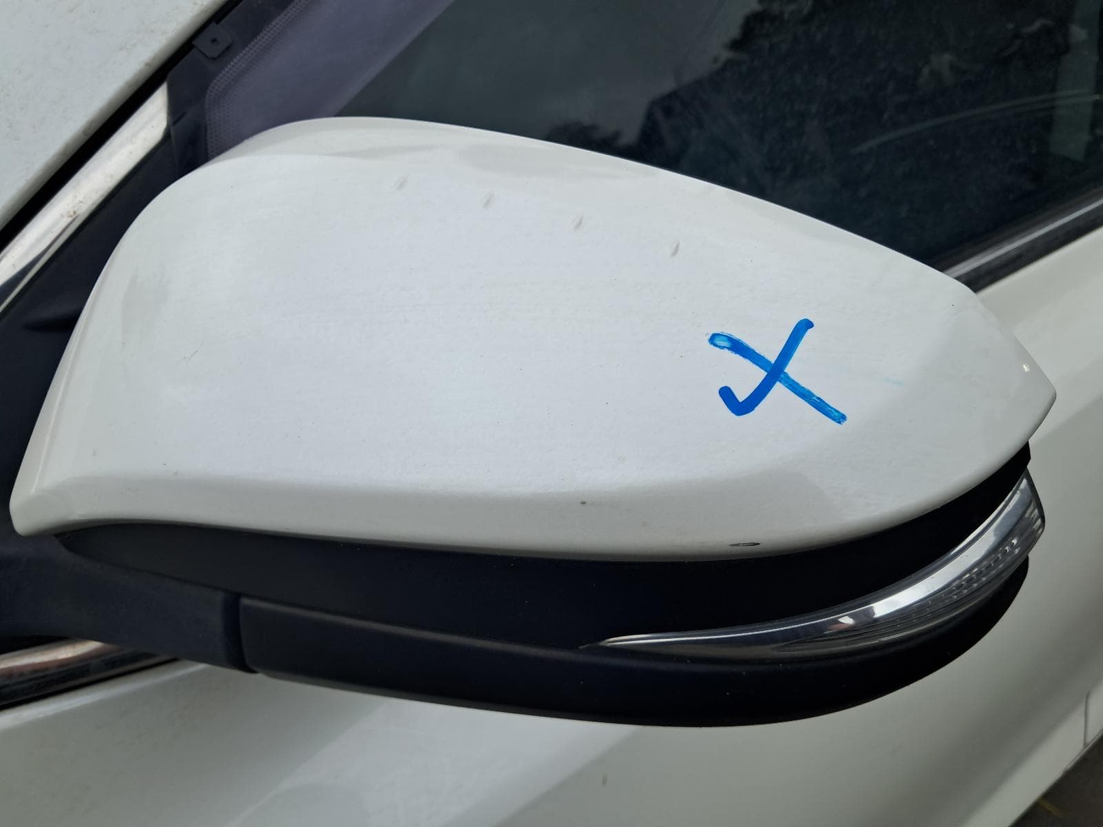 2015 TOYOTA KLUGER 15