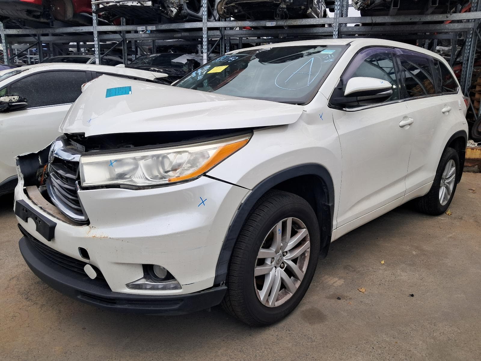 2015 TOYOTA KLUGER 3